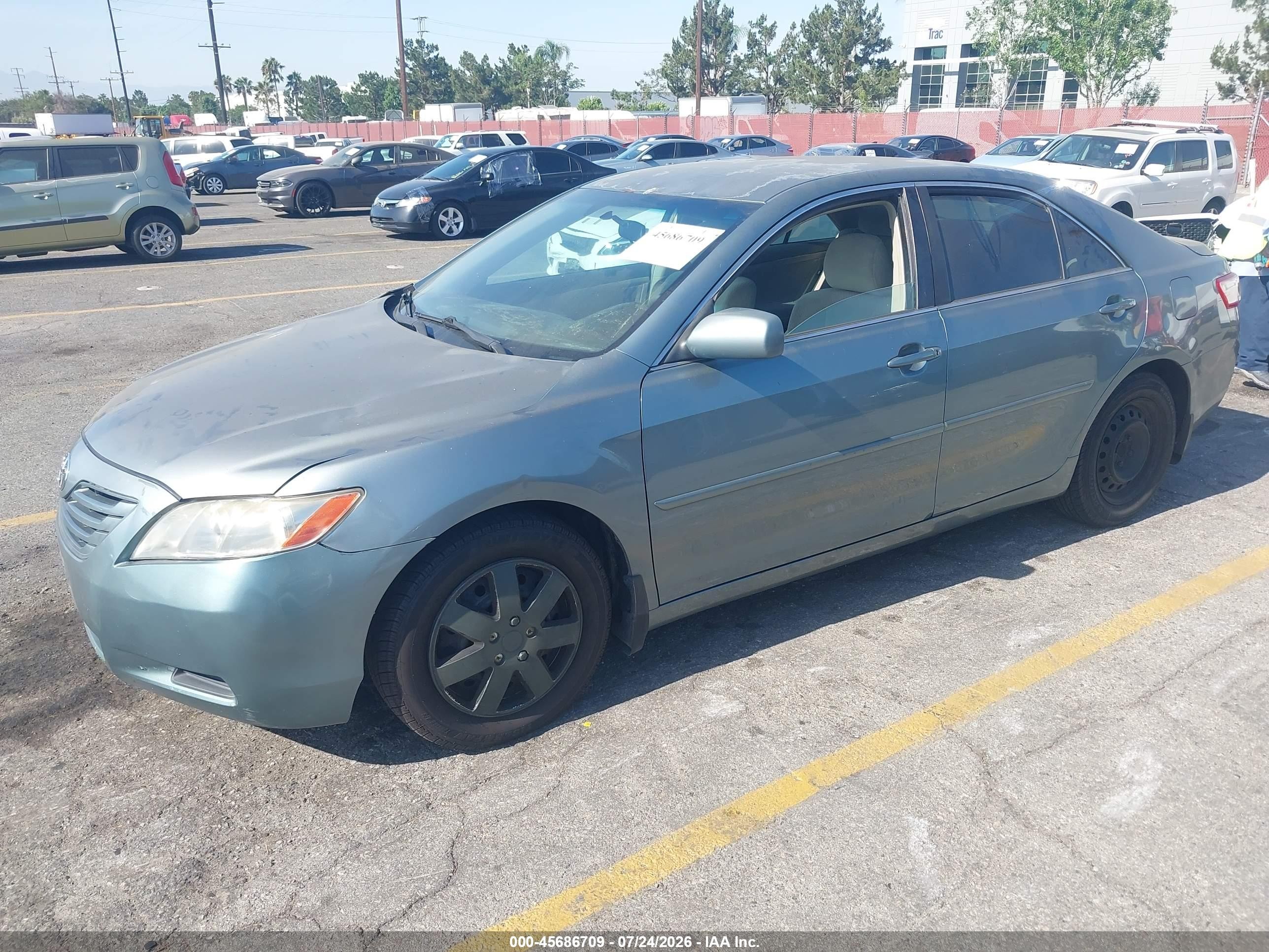 2009 Toyota Camry Le Green vin: 4T4BE46KX9R135536