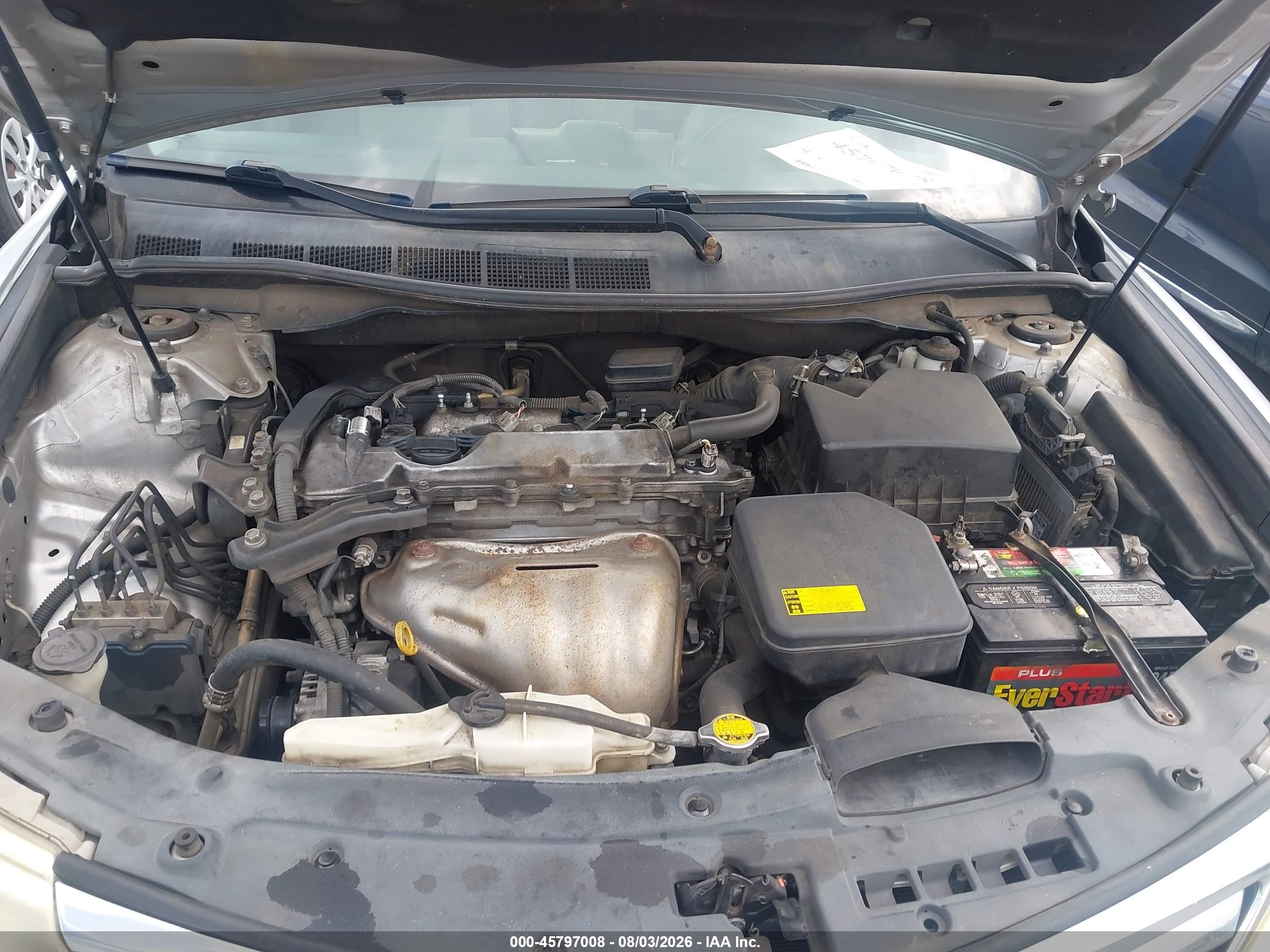2012 Toyota Camry Le Silver vin: 4T4BF1FK0CR188524