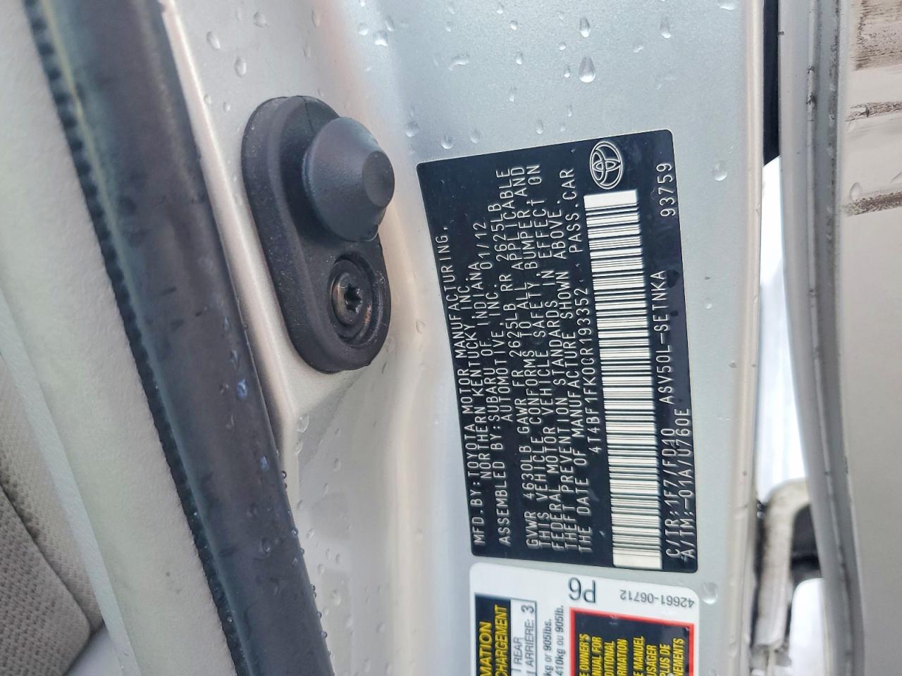 2012 Toyota Camry Le Silver vin: 4T4BF1FK0CR193352