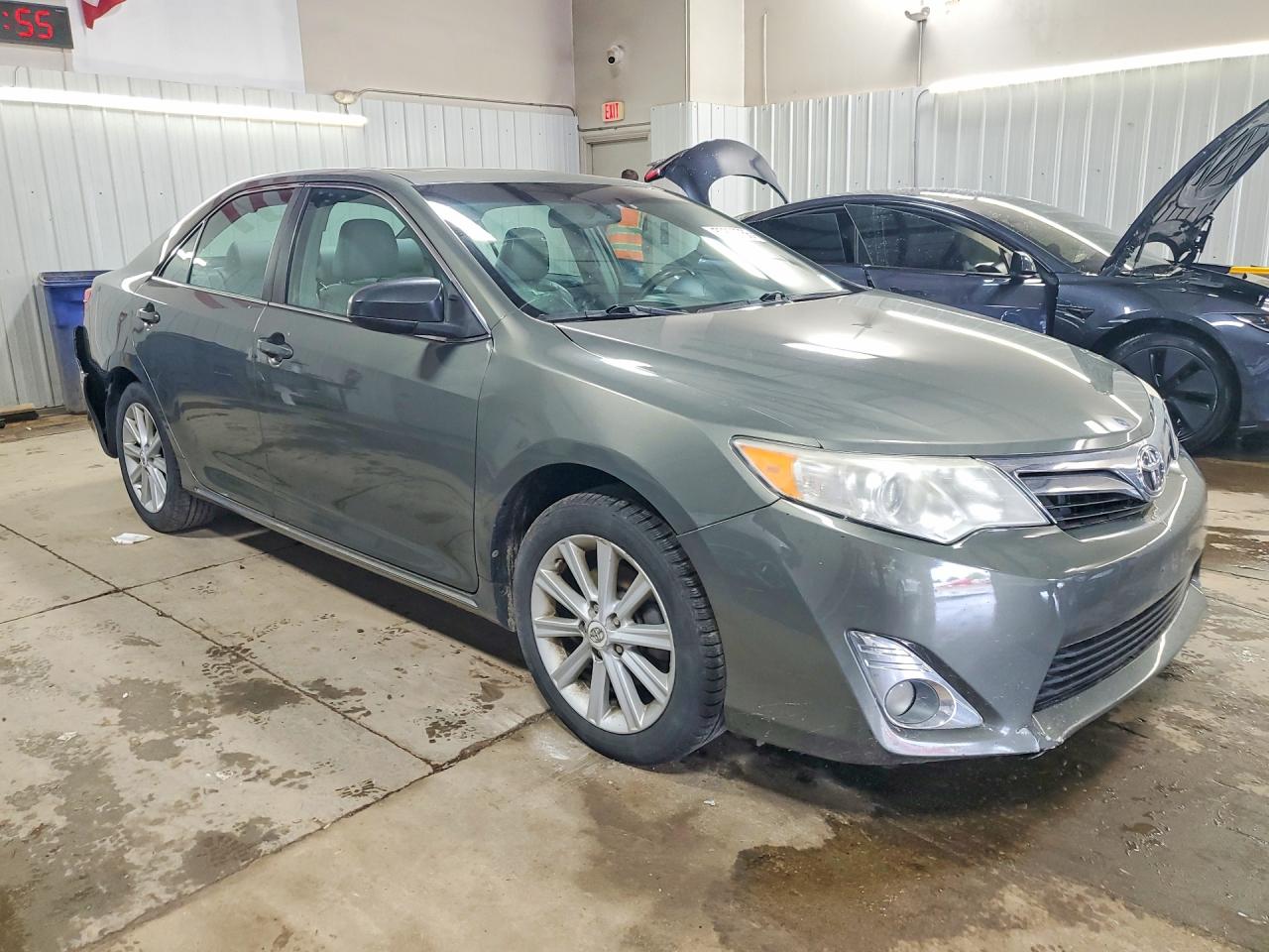 2012 Toyota Camry Xle Серый vin: 4T4BF1FK0CR198079
