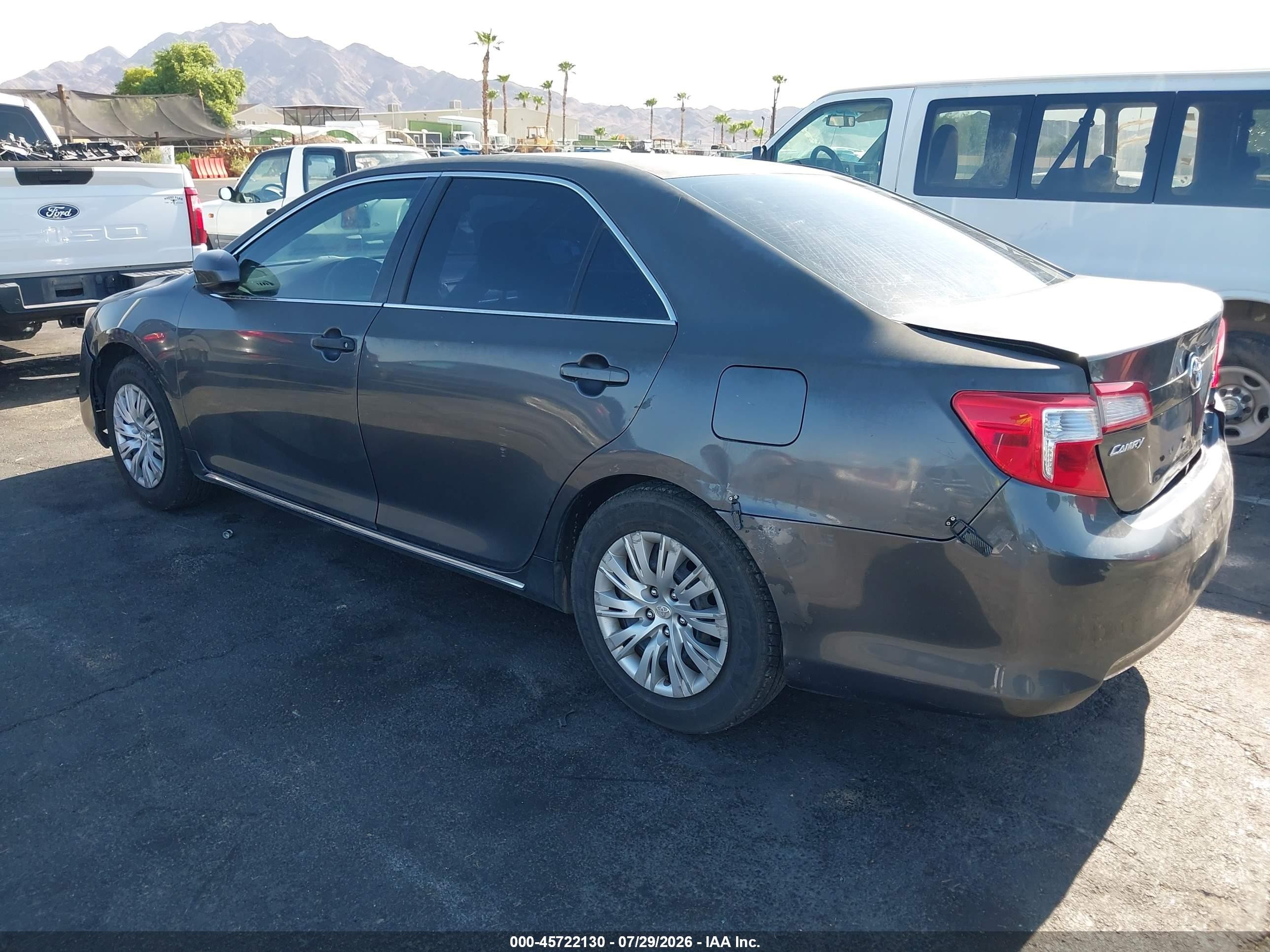 2012 Toyota Camry Le Серый vin: 4T4BF1FK0CR244185