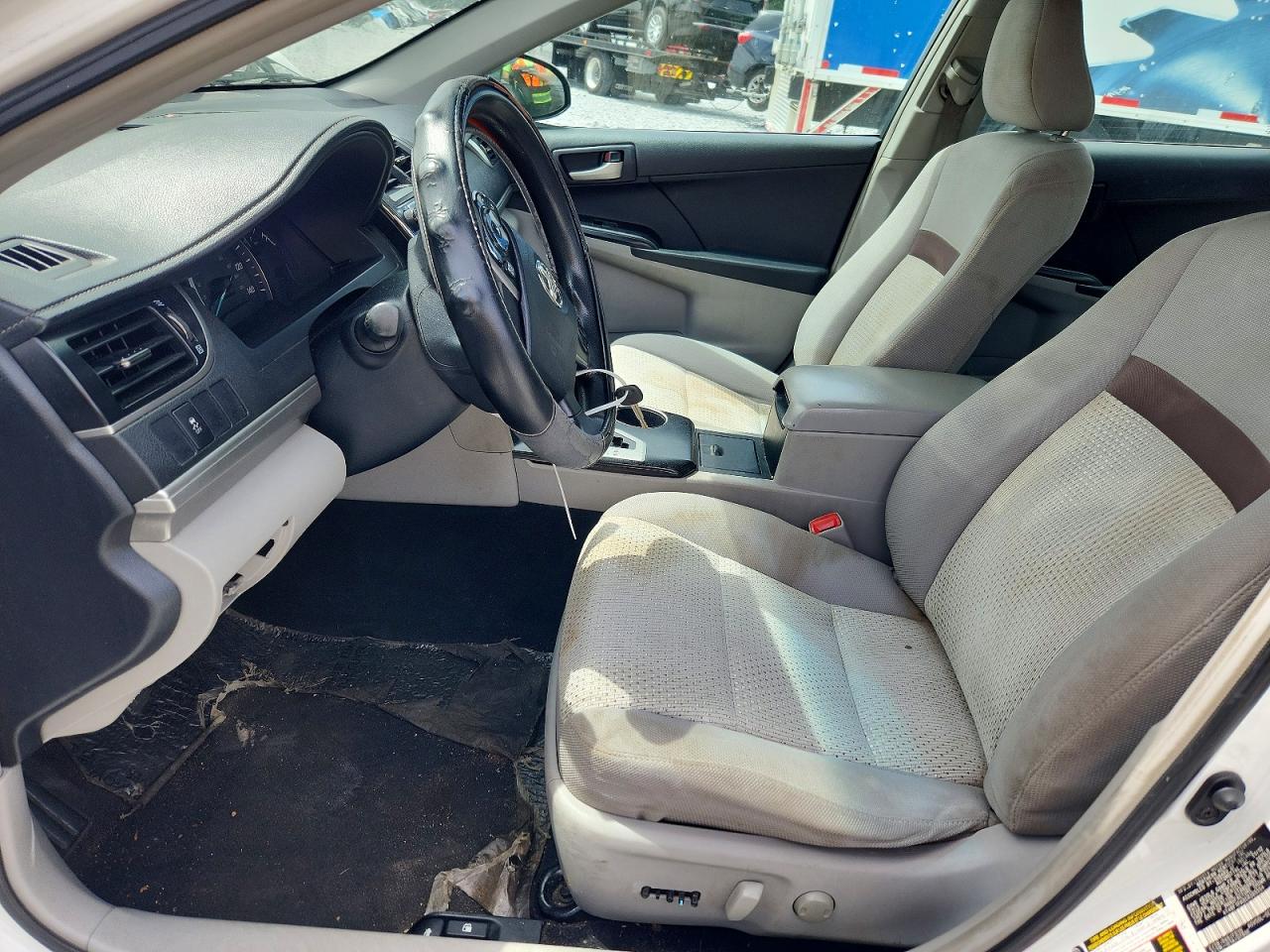 2012 Toyota Camry Le Белый vin: 4T4BF1FK0CR265554