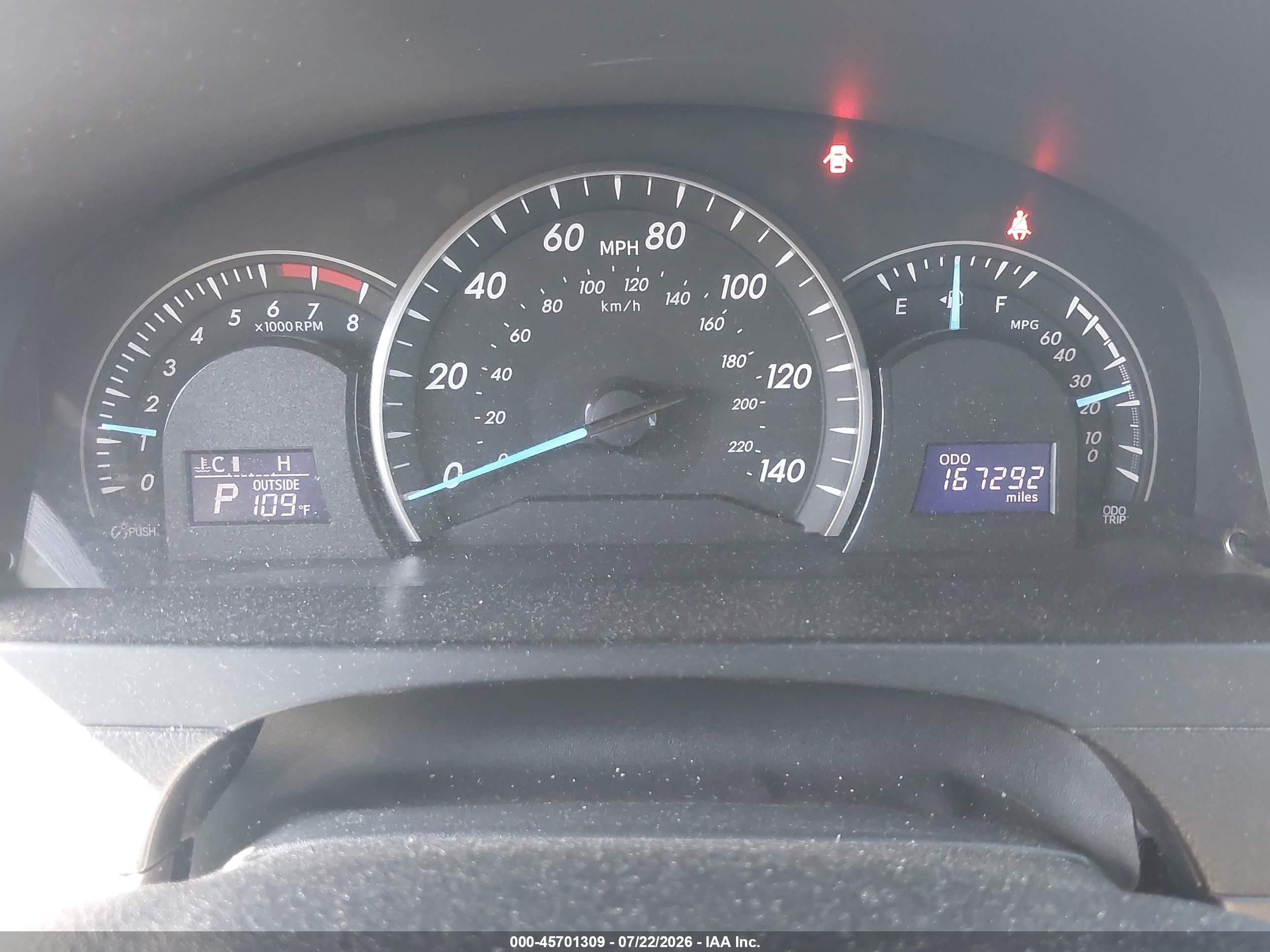 2013 Toyota Camry Le Silver vin: 4T4BF1FK0DR285952