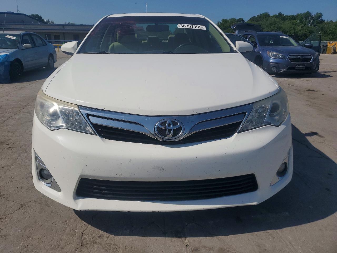 2013 Toyota Camry Xle White vin: 4T4BF1FK0DR292853