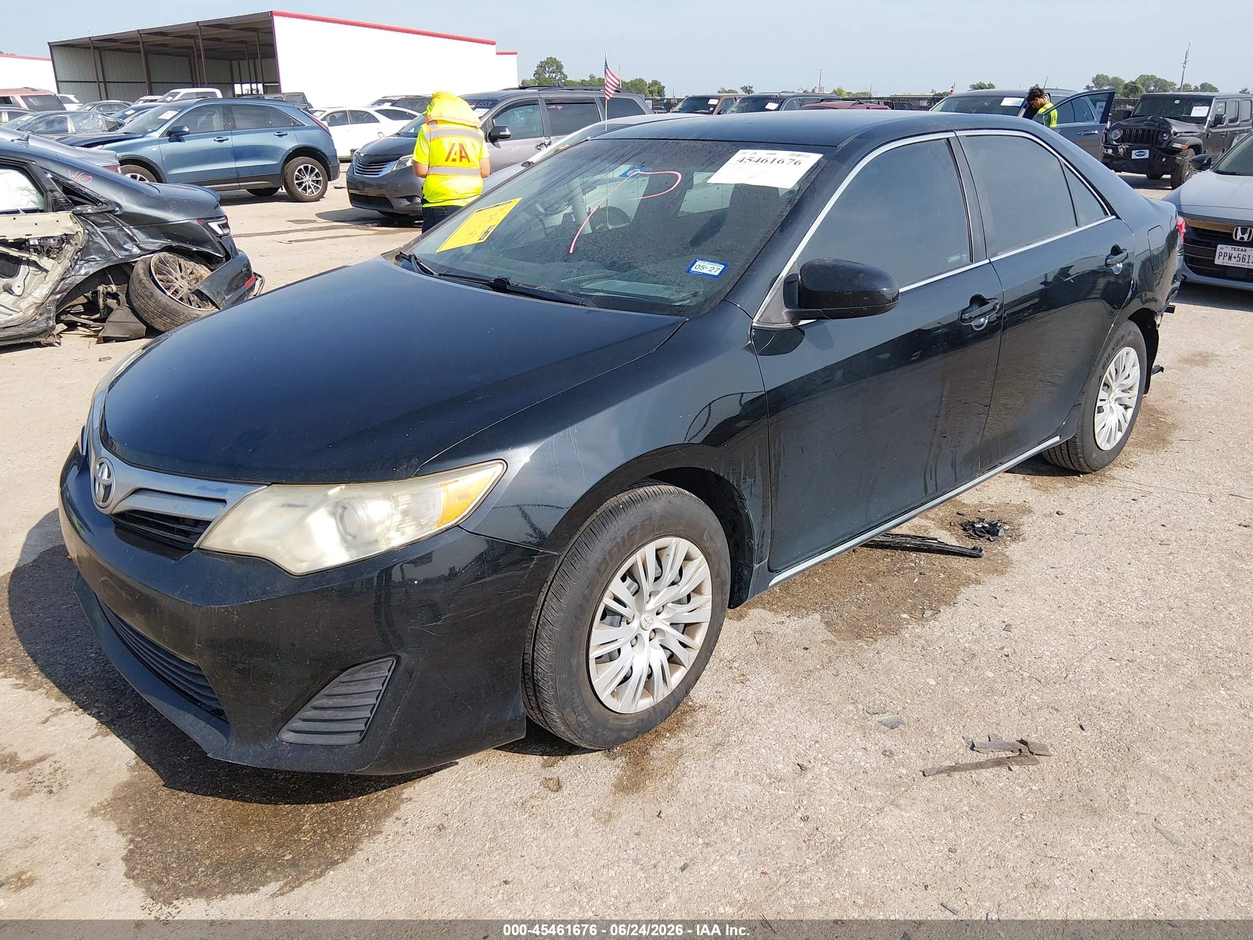 2013 Toyota Camry Le Black vin: 4T4BF1FK0DR301552