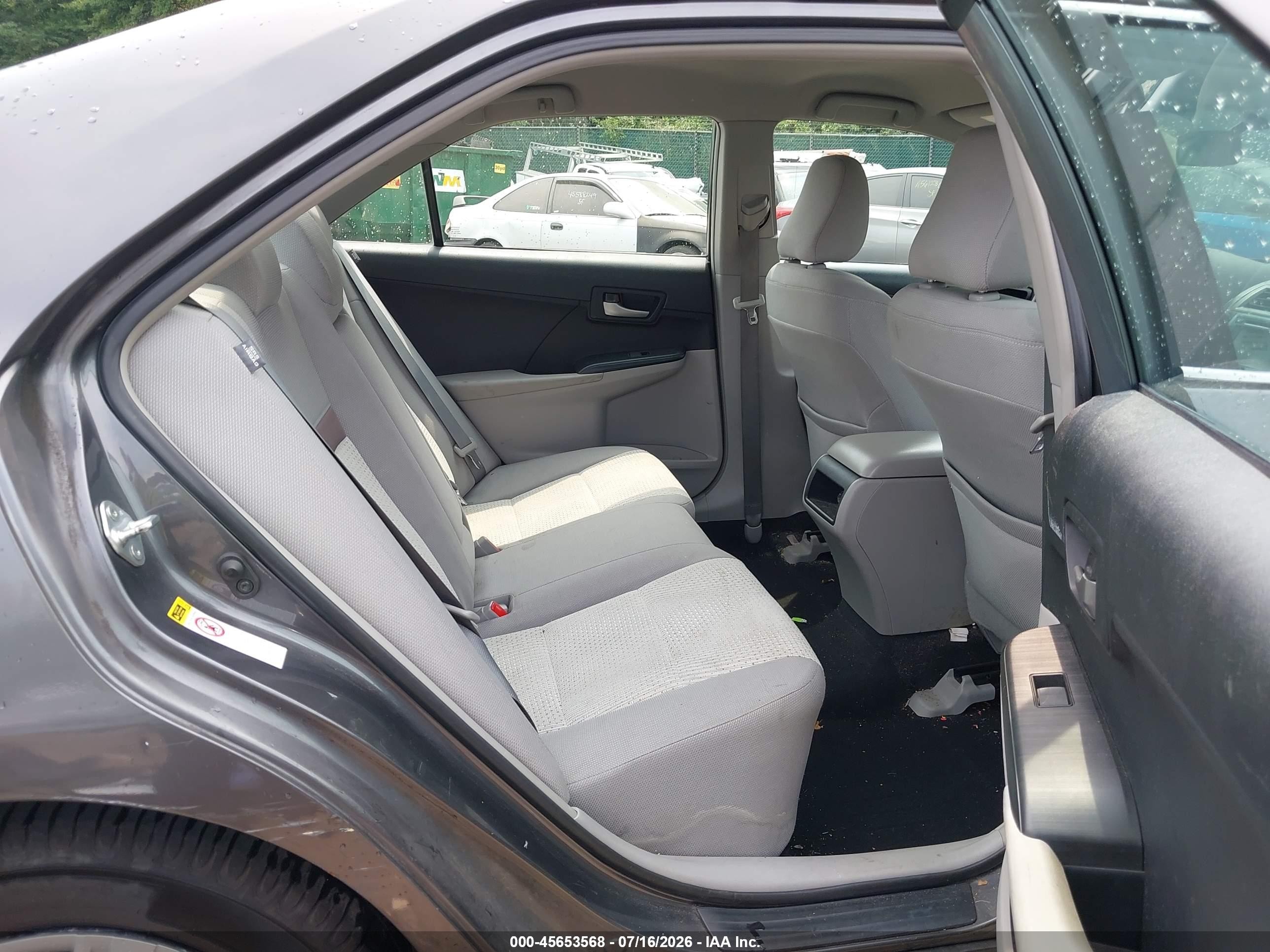 2013 Toyota Camry Le Gray vin: 4T4BF1FK0DR315368