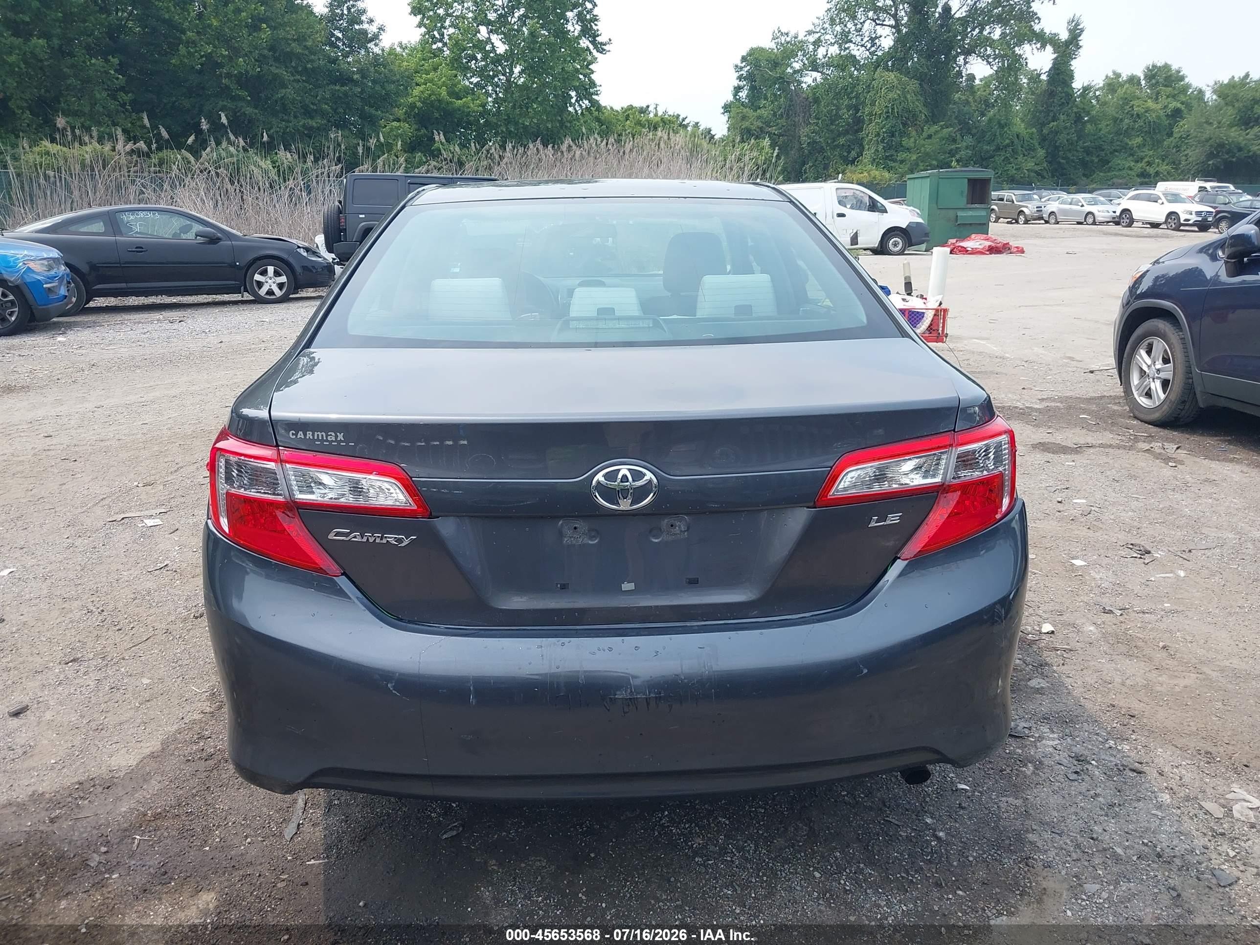 2013 Toyota Camry Le Gray vin: 4T4BF1FK0DR315368