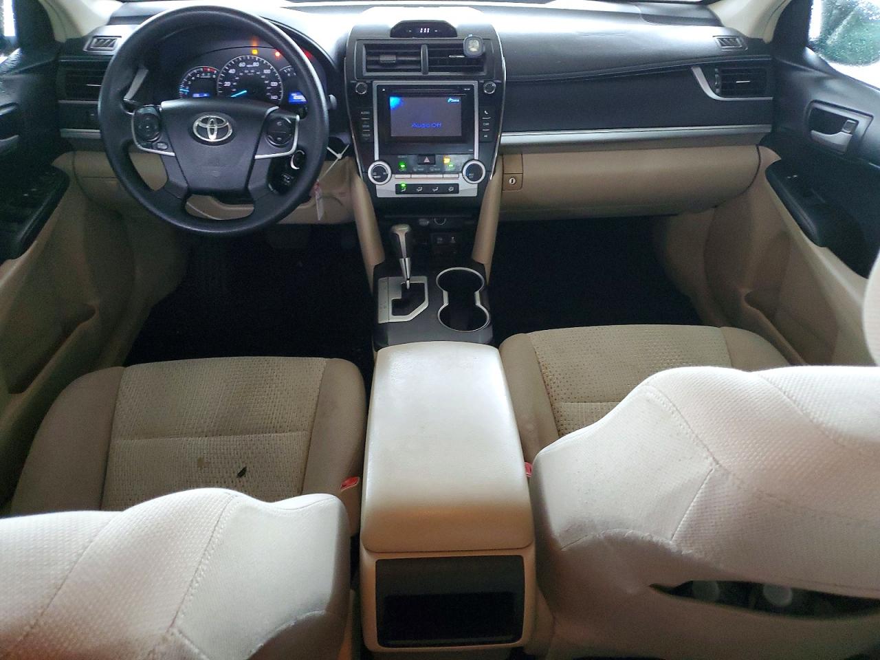 2013 Toyota Camry Le Gold vin: 4T4BF1FK0DR327214