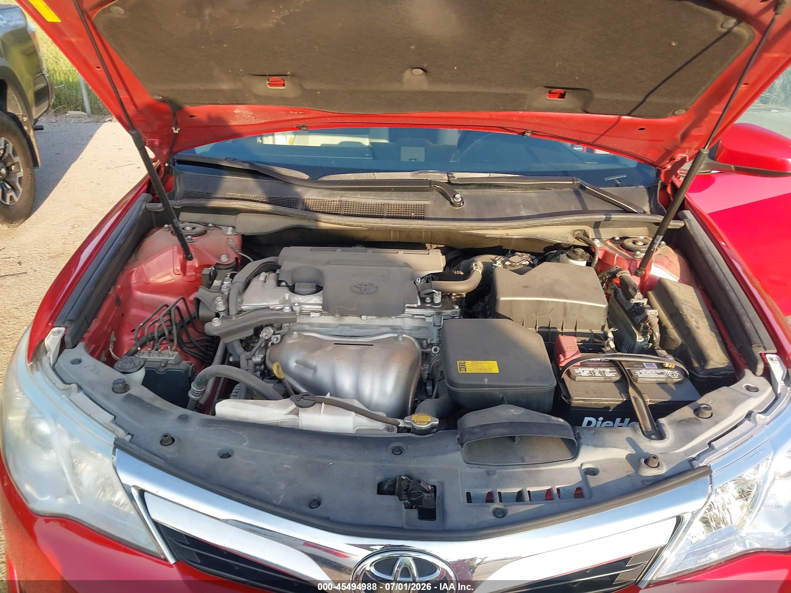2013 Toyota Camry Le Red vin: 4T4BF1FK0DR331117