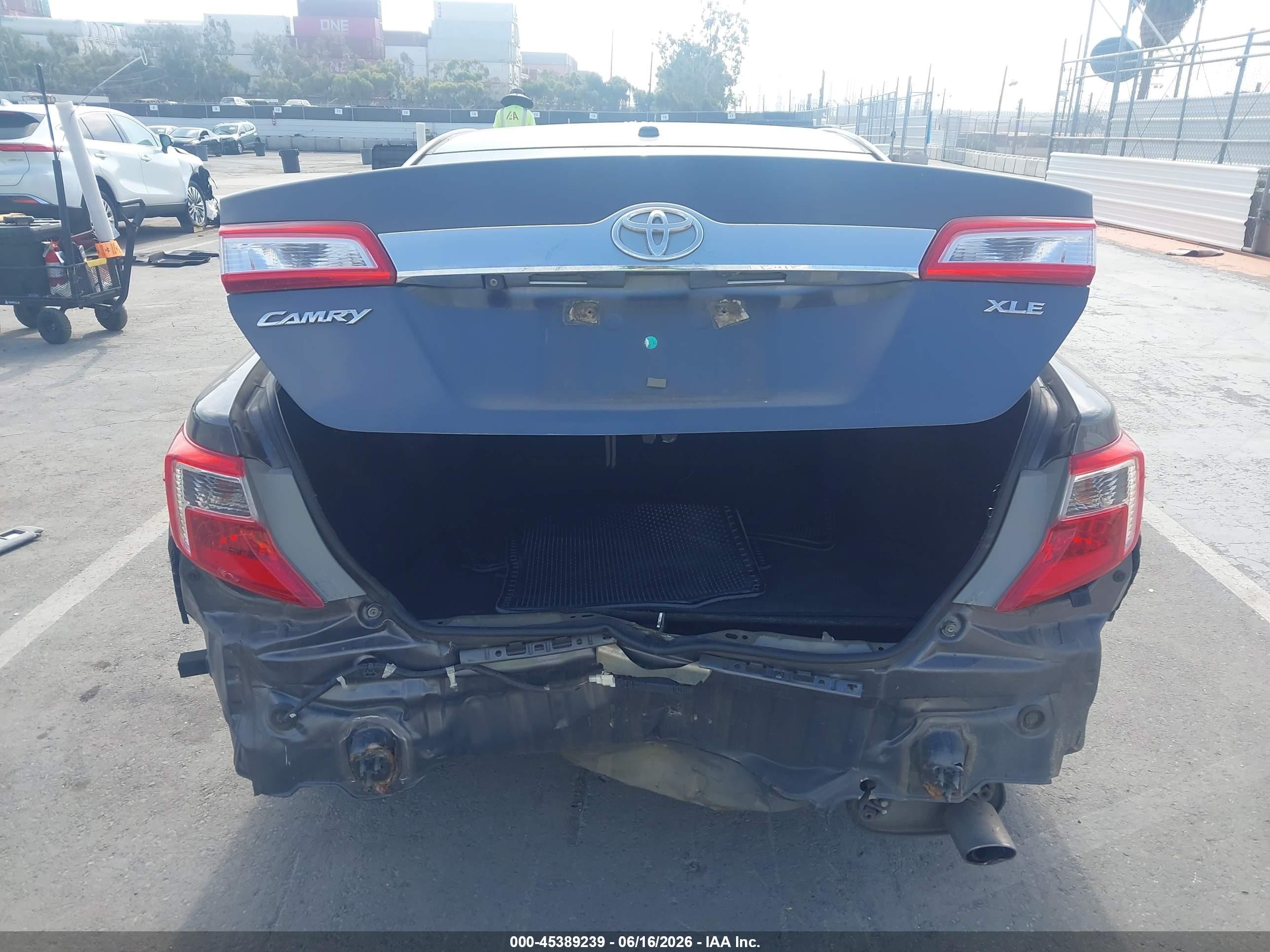 2013 Toyota Camry Xle Gray vin: 4T4BF1FK0DR336138