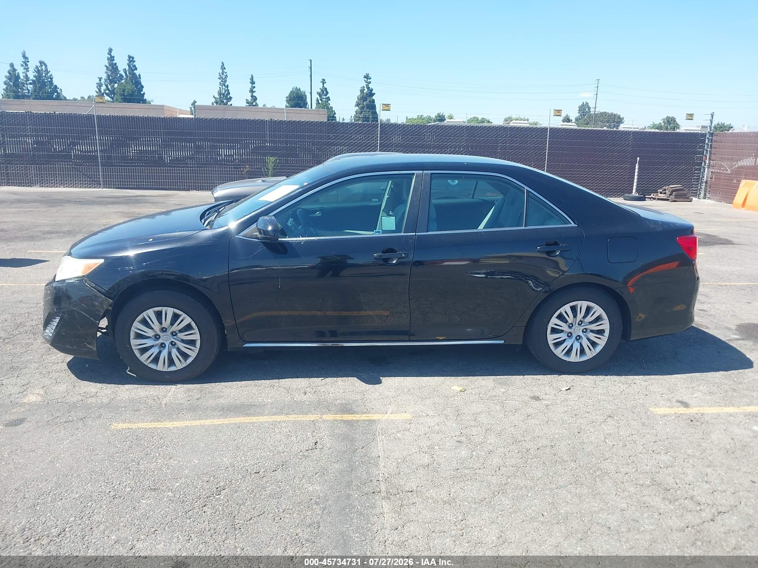 2014 Toyota Camry Le Black vin: 4T4BF1FK0ER338330