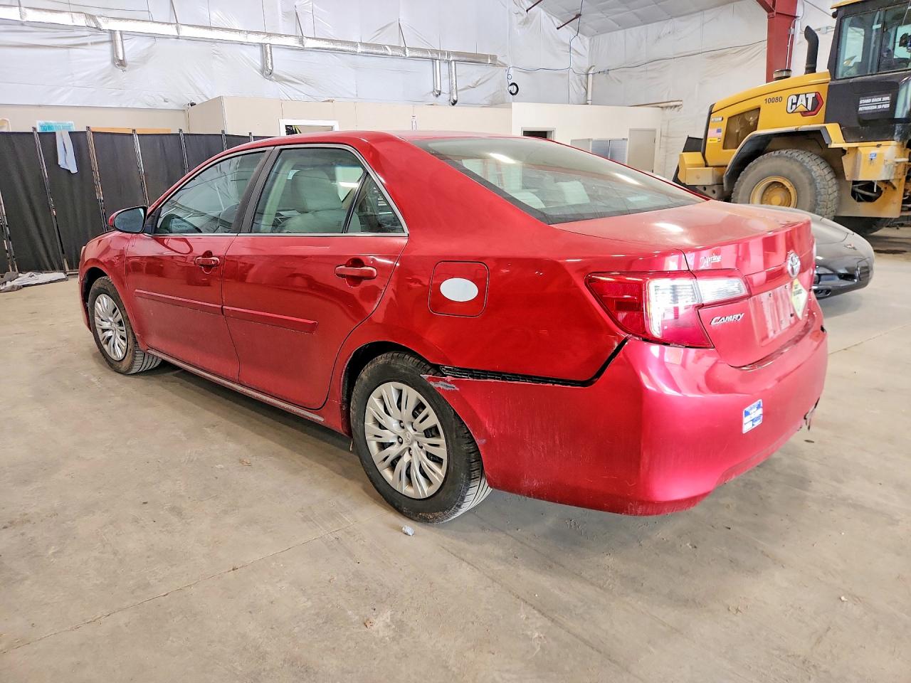2014 Toyota Camry Le Red vin: 4T4BF1FK0ER343138
