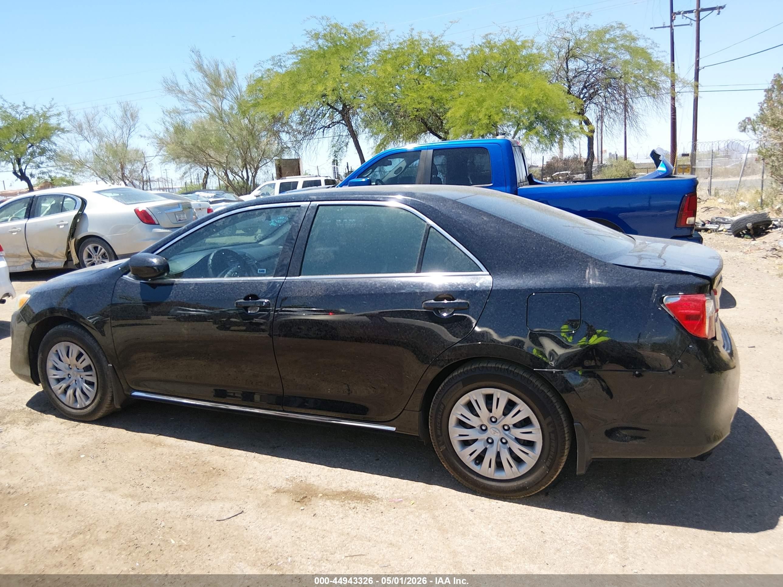 2014 Toyota Camry Le Черный vin: 4T4BF1FK0ER343981