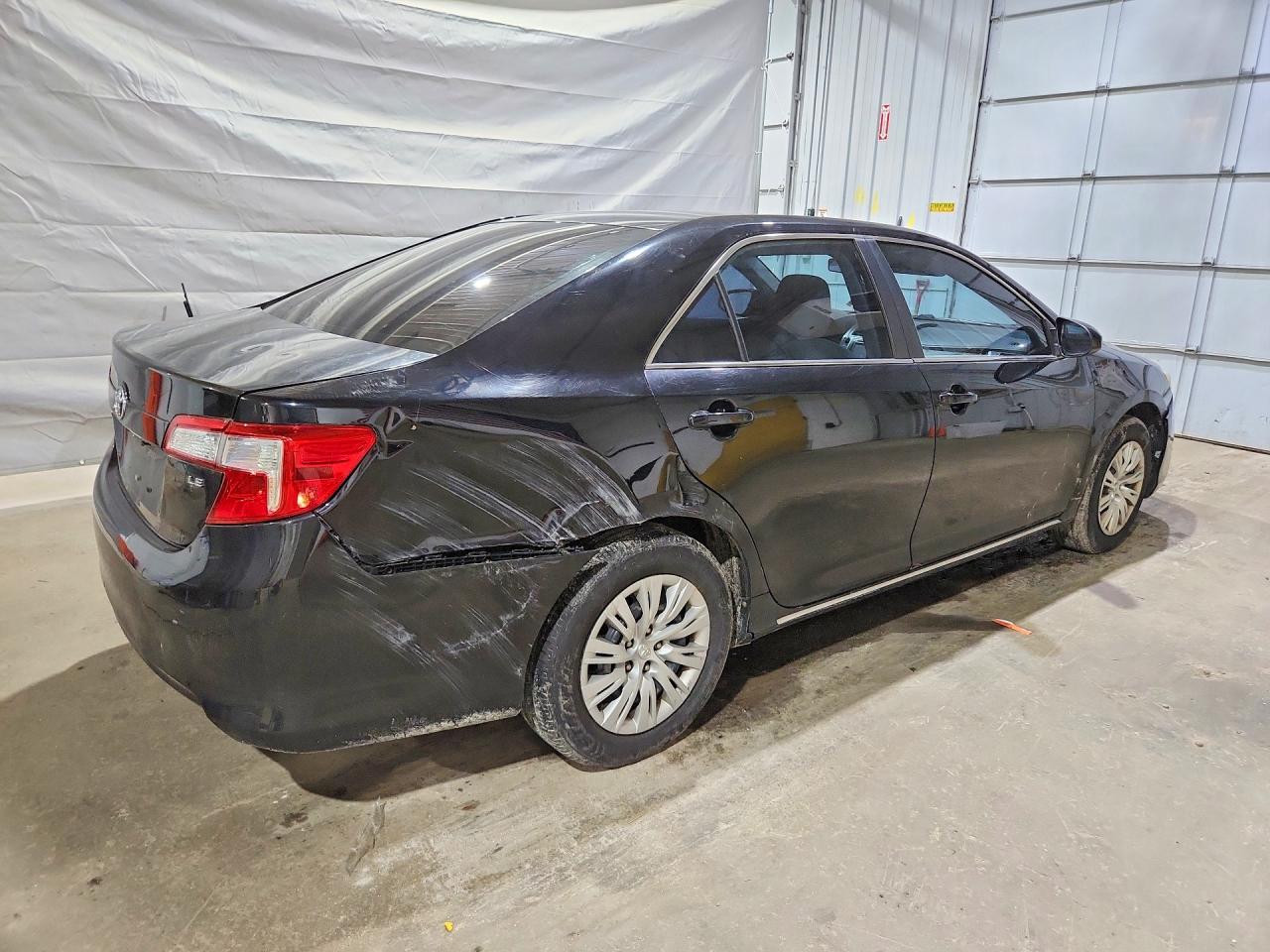 2014 Toyota Camry Le Black vin: 4T4BF1FK0ER354317