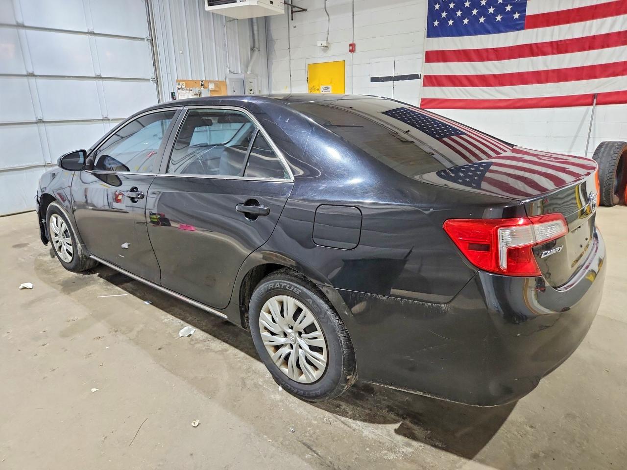 2014 Toyota Camry Le Black vin: 4T4BF1FK0ER354317