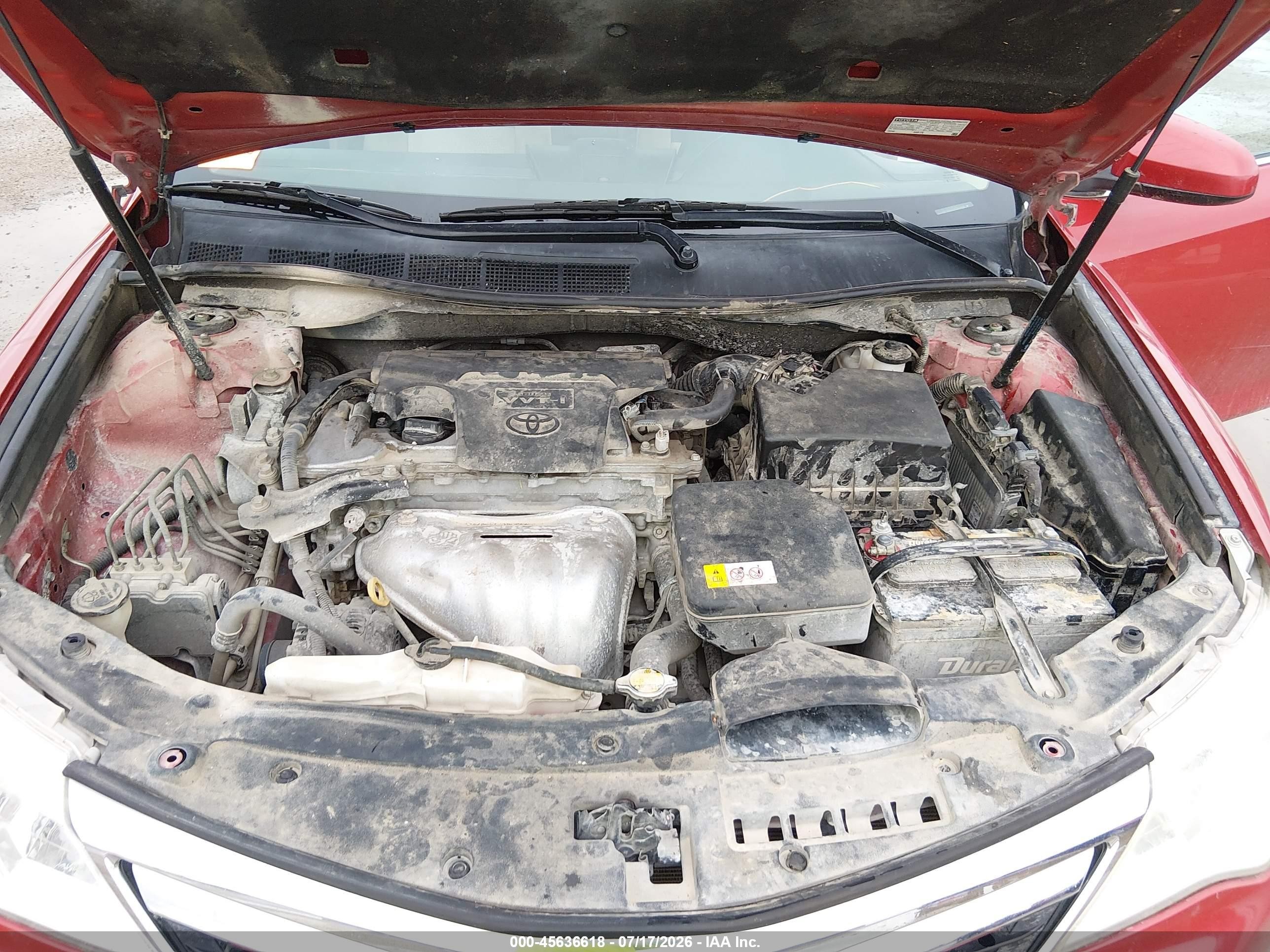 2014 Toyota Camry Le Red vin: 4T4BF1FK0ER364409