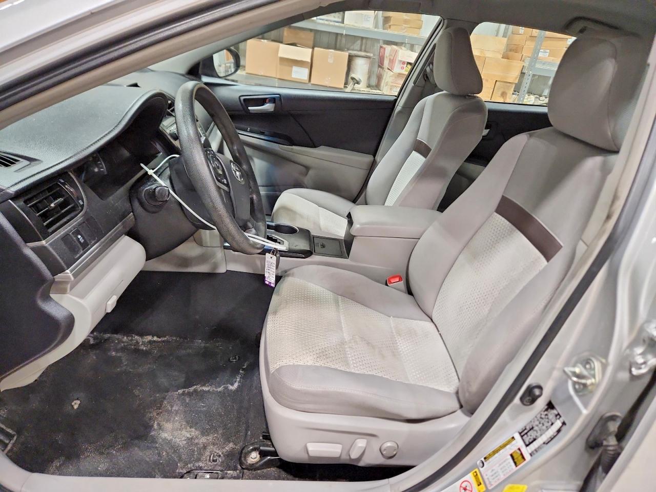2014 Toyota Camry Le Silver vin: 4T4BF1FK0ER371442