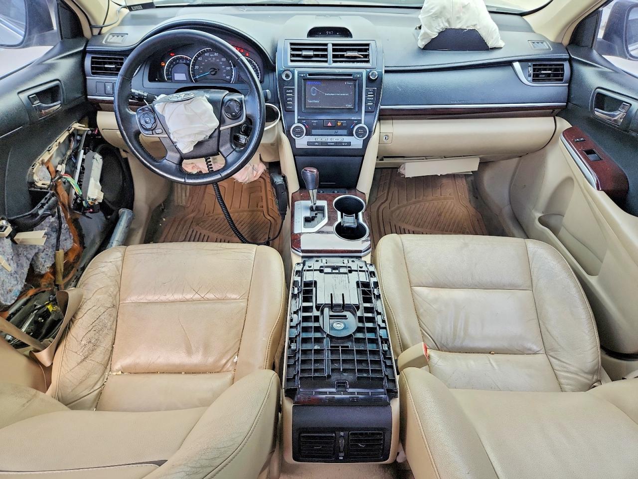 2014 Toyota Camry Xle Золотой vin: 4T4BF1FK0ER374812