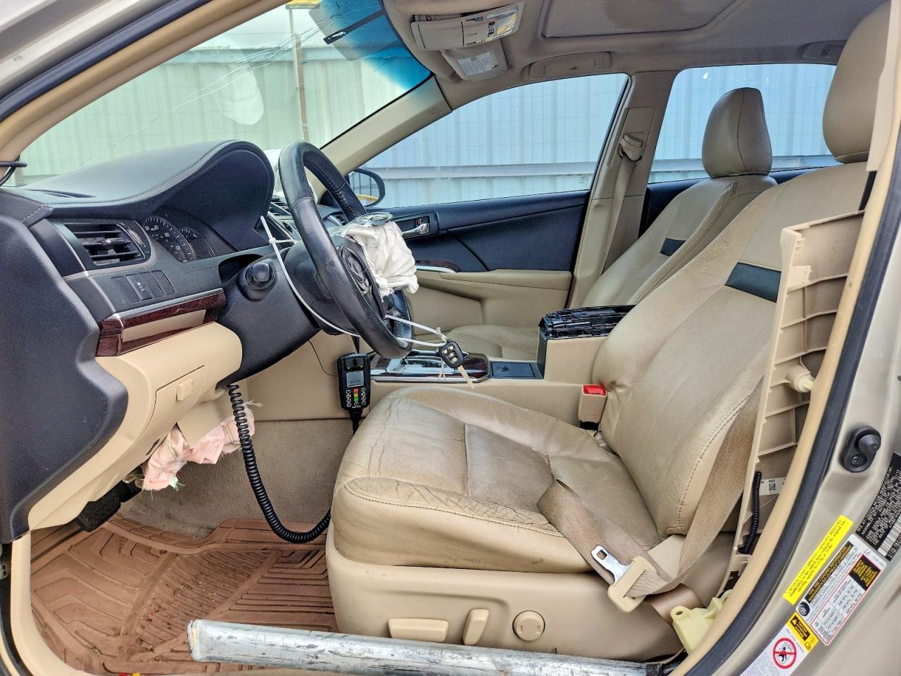2014 Toyota Camry Xle Золотой vin: 4T4BF1FK0ER374812