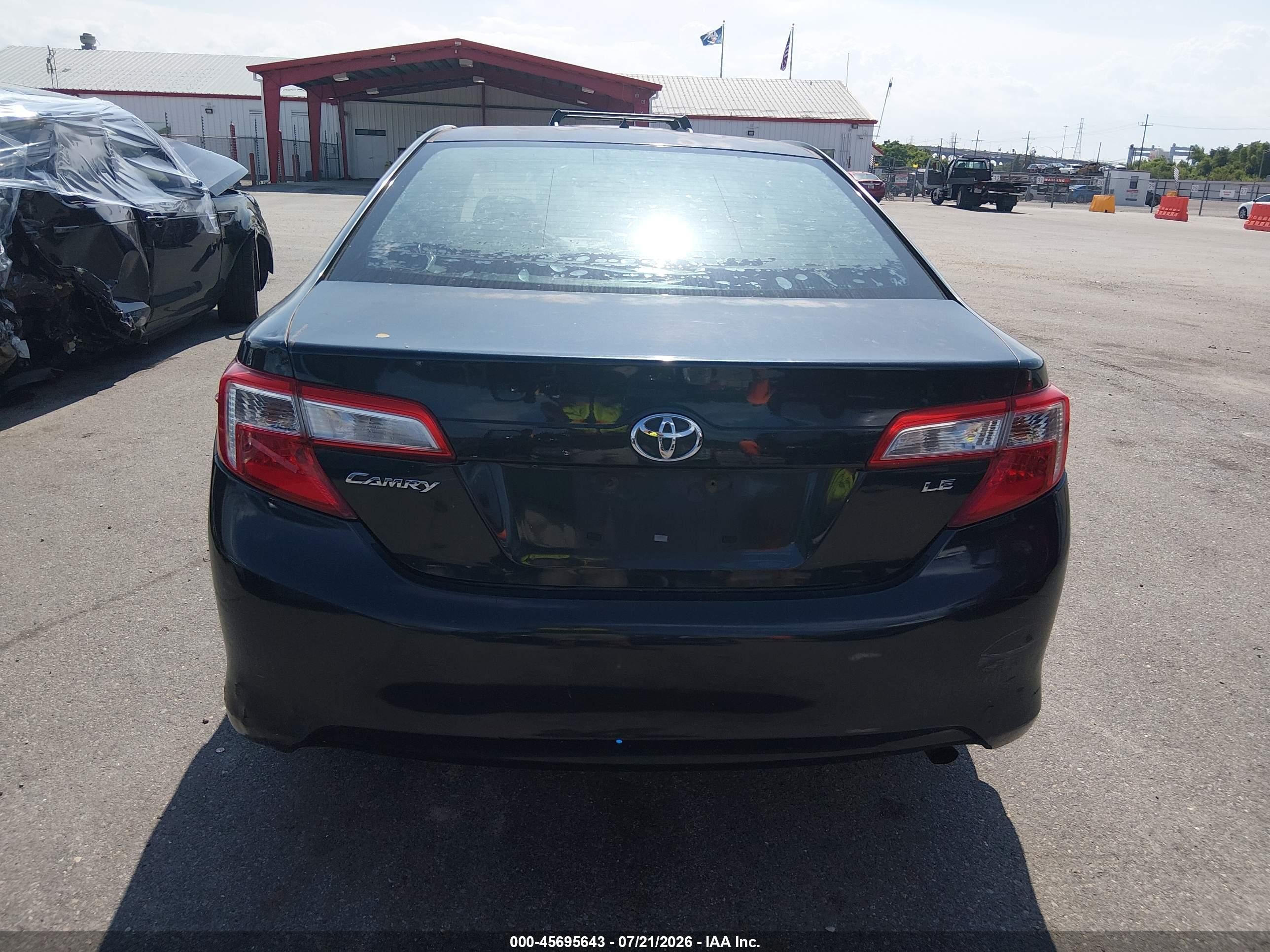 2014 Toyota Camry Le Black vin: 4T4BF1FK0ER380447