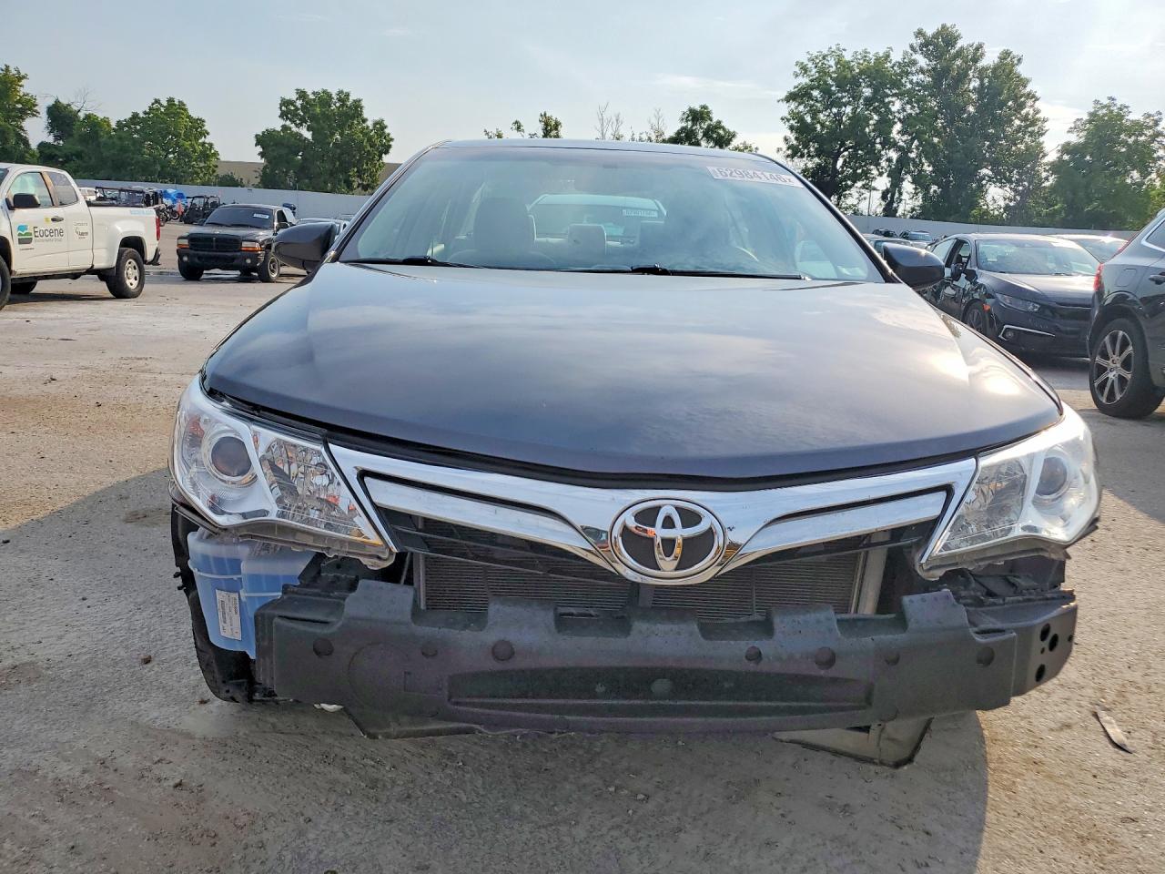 2014 Toyota Camry Le Gray vin: 4T4BF1FK0ER384076