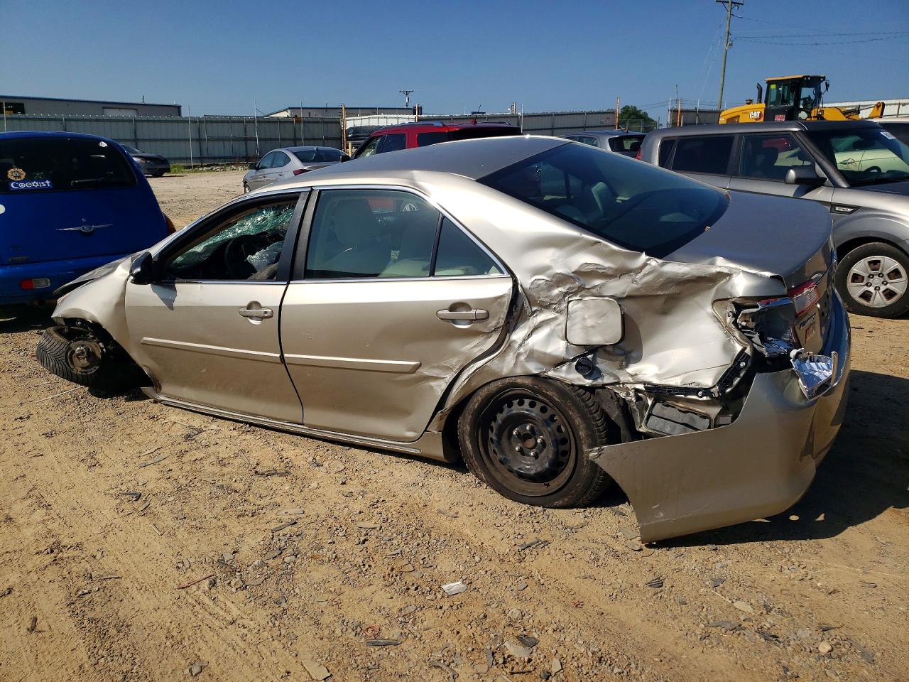 2014 Toyota Camry Le Tan vin: 4T4BF1FK0ER386829