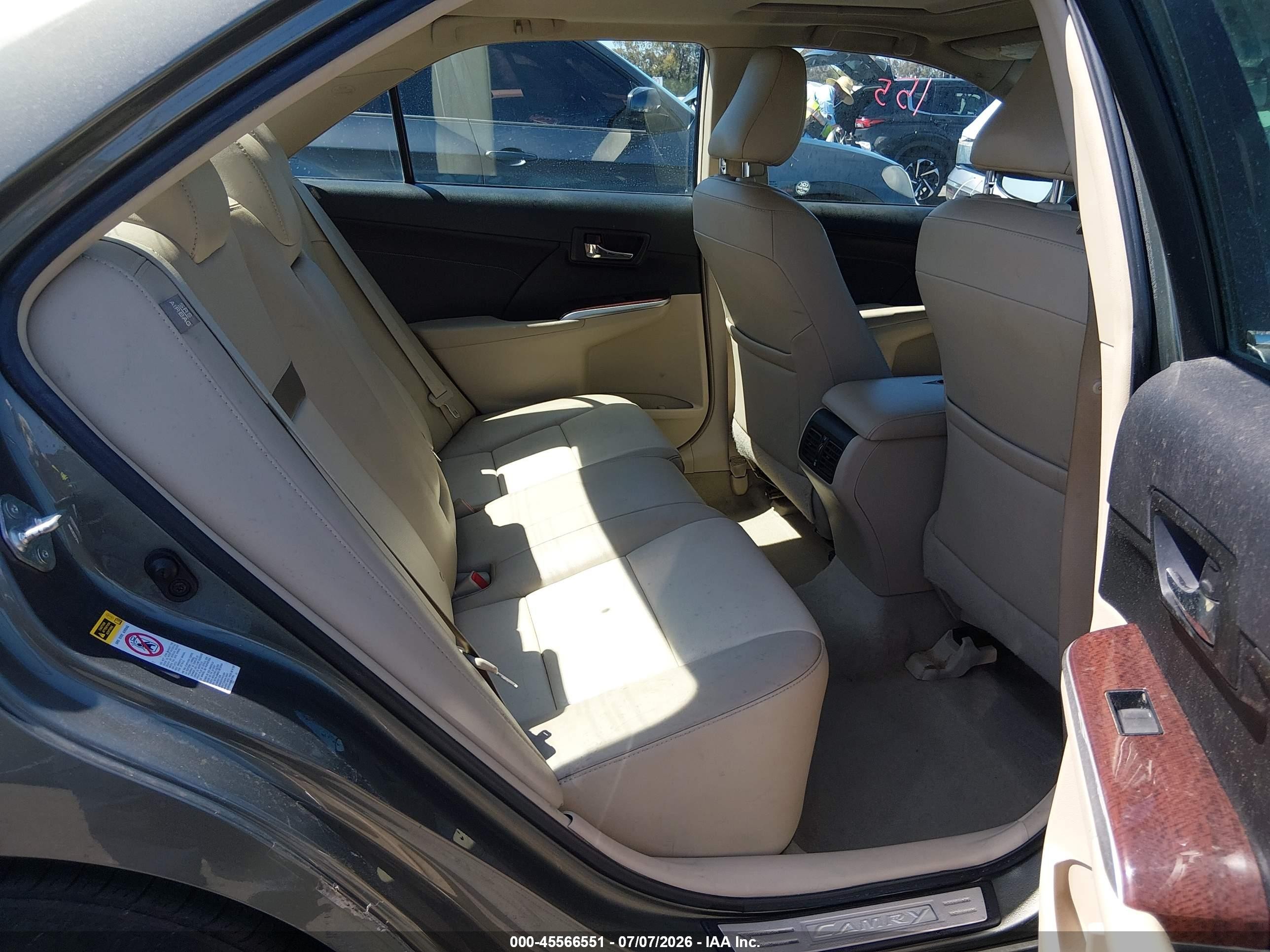 2014 Toyota Camry Xle Green vin: 4T4BF1FK0ER392131