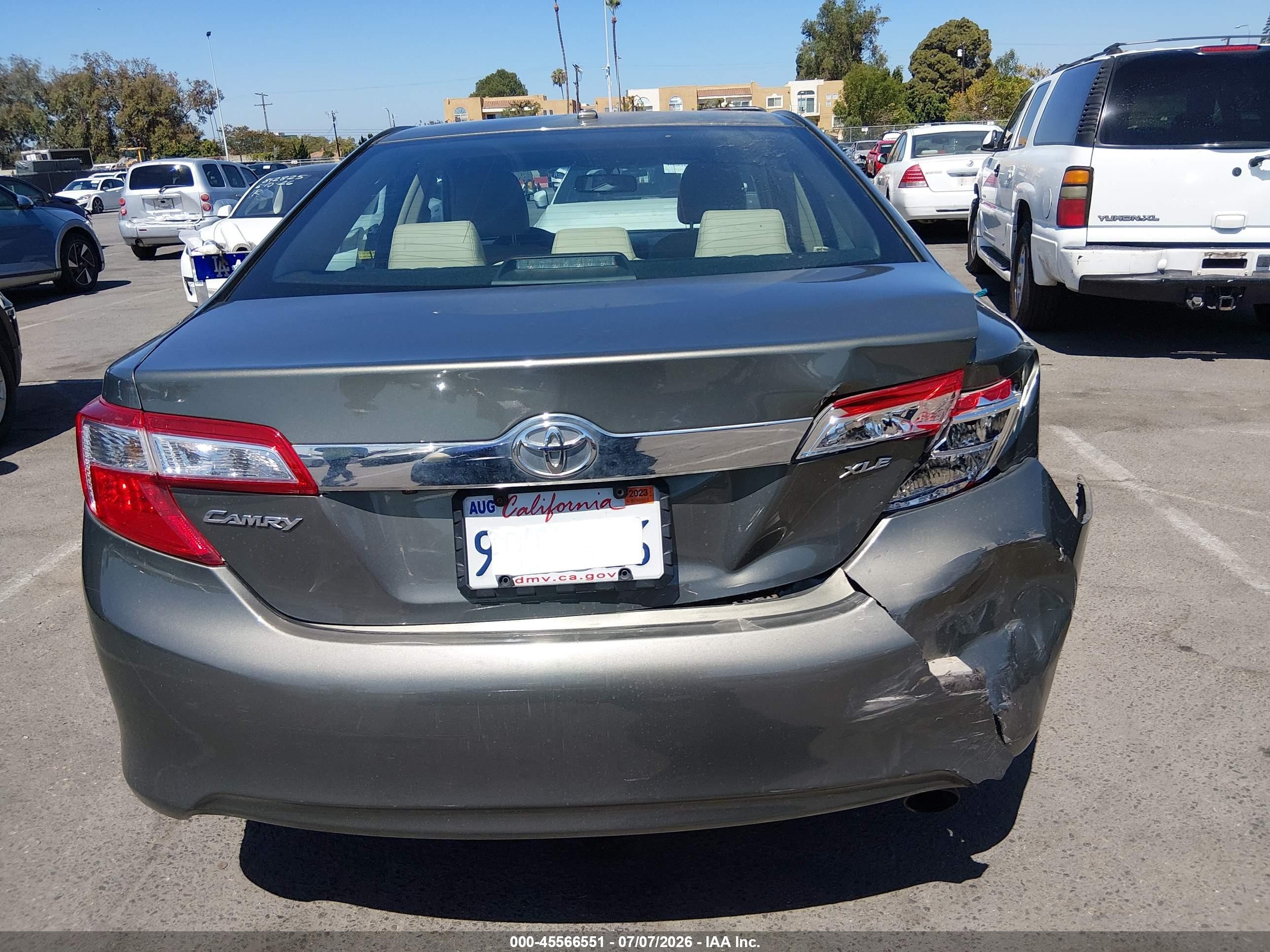 2014 Toyota Camry Xle Green vin: 4T4BF1FK0ER392131