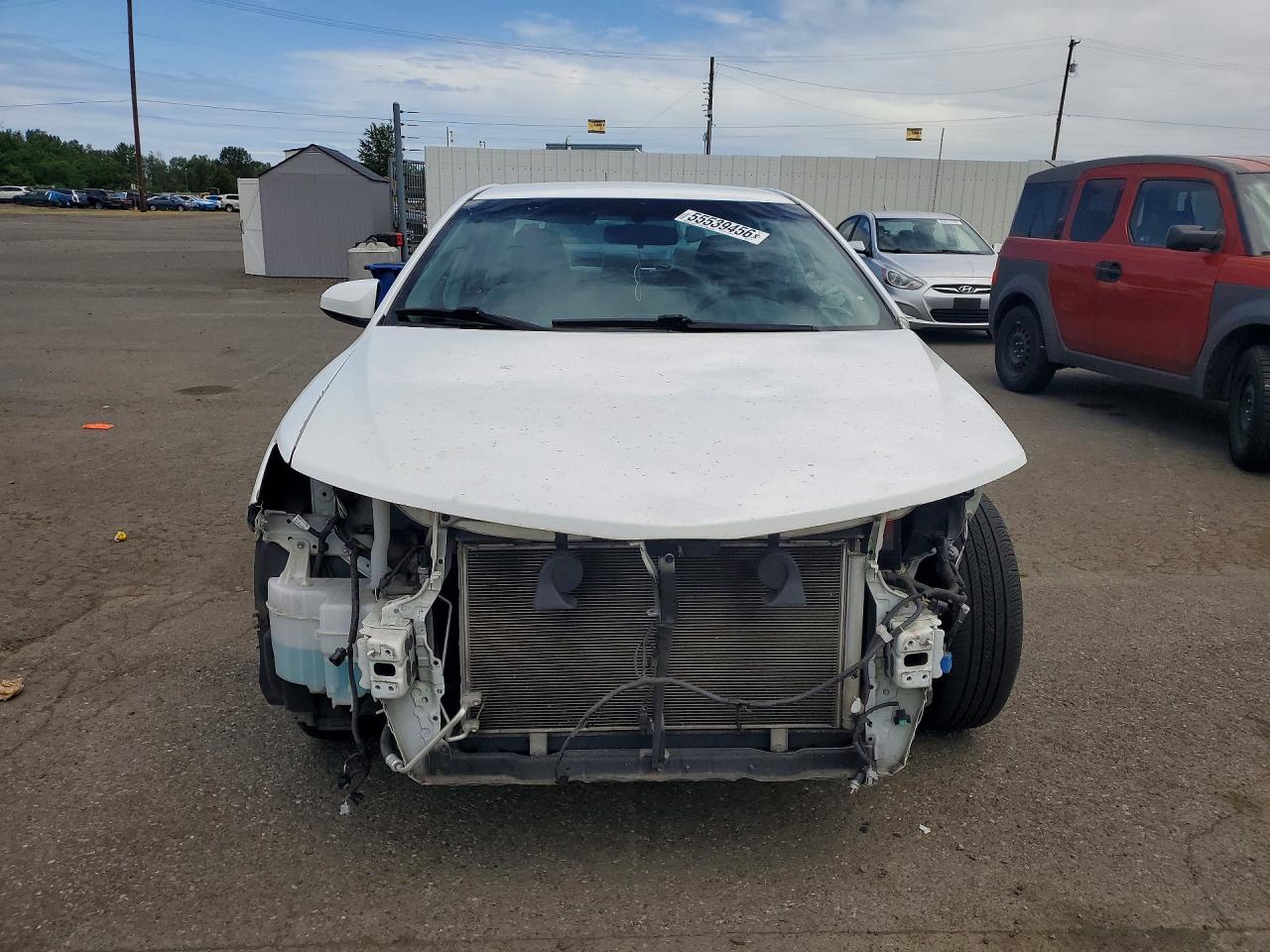 2014 Toyota Camry Le White vin: 4T4BF1FK0ER411566