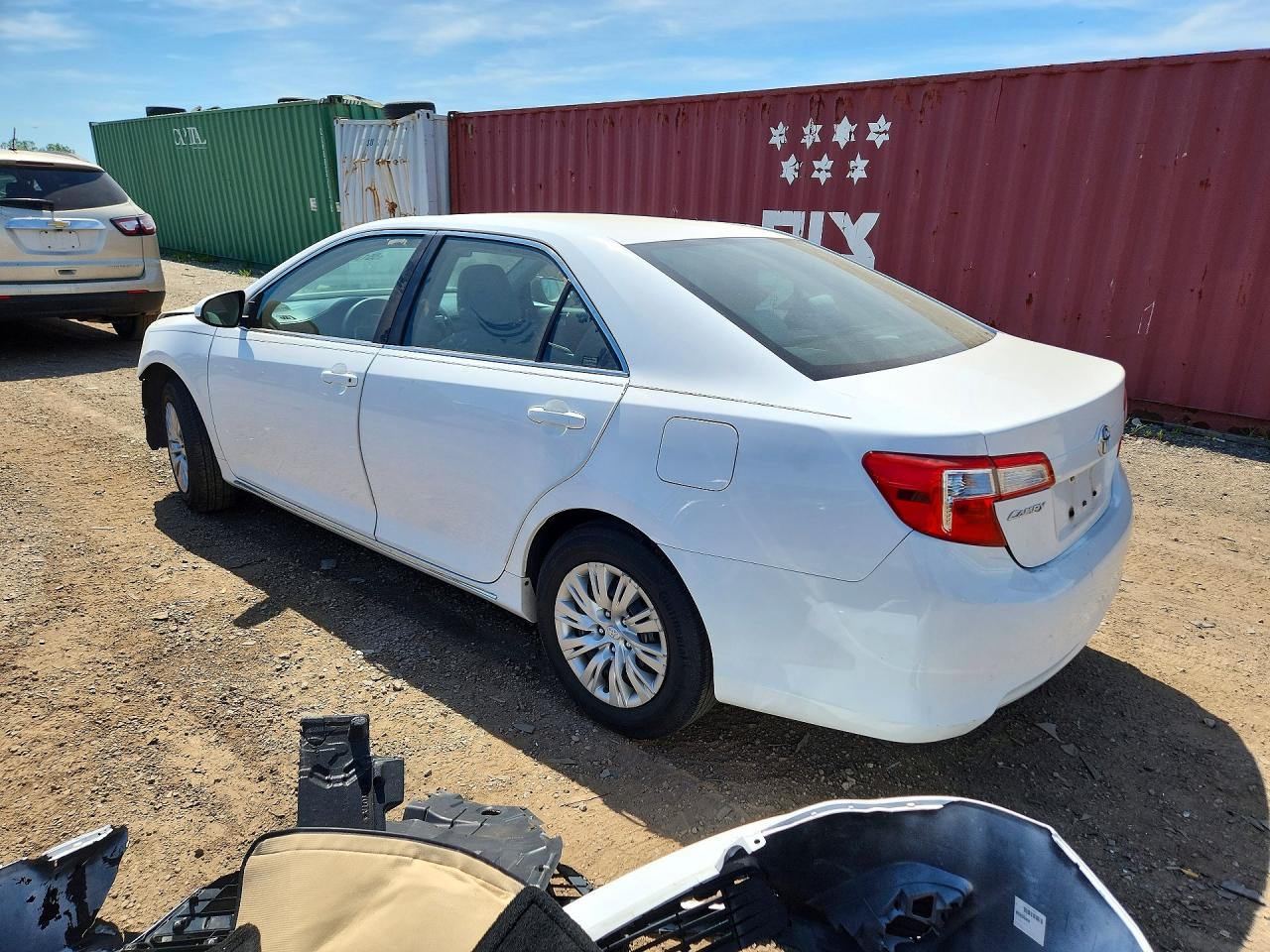 2014 Toyota Camry Le White vin: 4T4BF1FK0ER420087