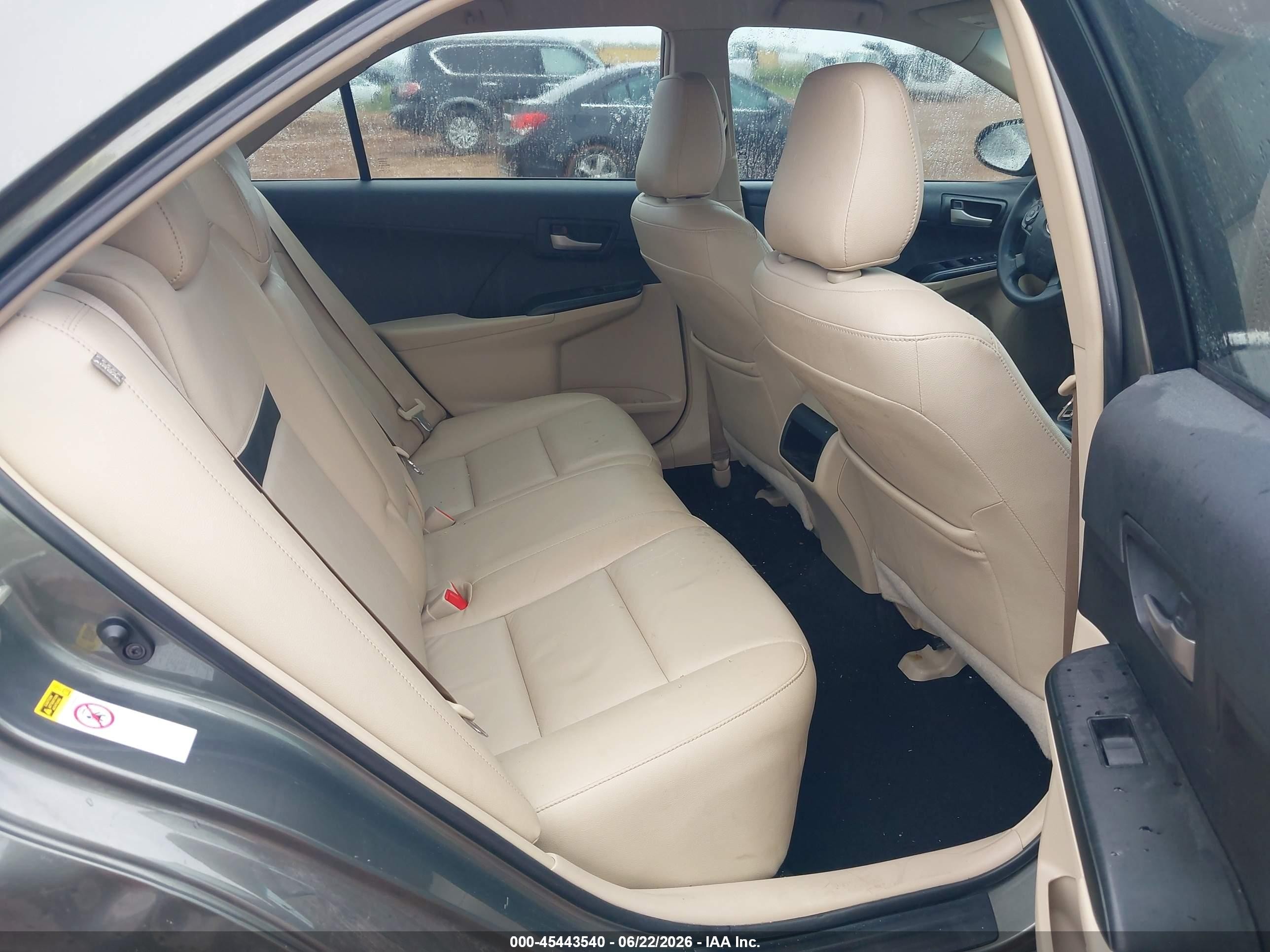 2014 Toyota Camry Le Gray vin: 4T4BF1FK0ER426200