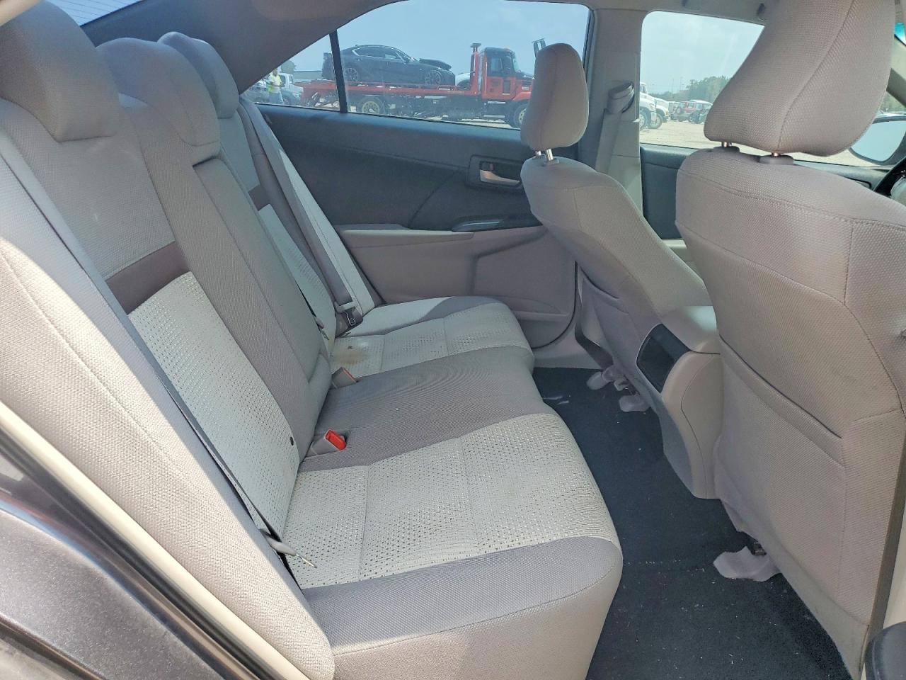 2014 Toyota Camry Le Gray vin: 4T4BF1FK0ER436645