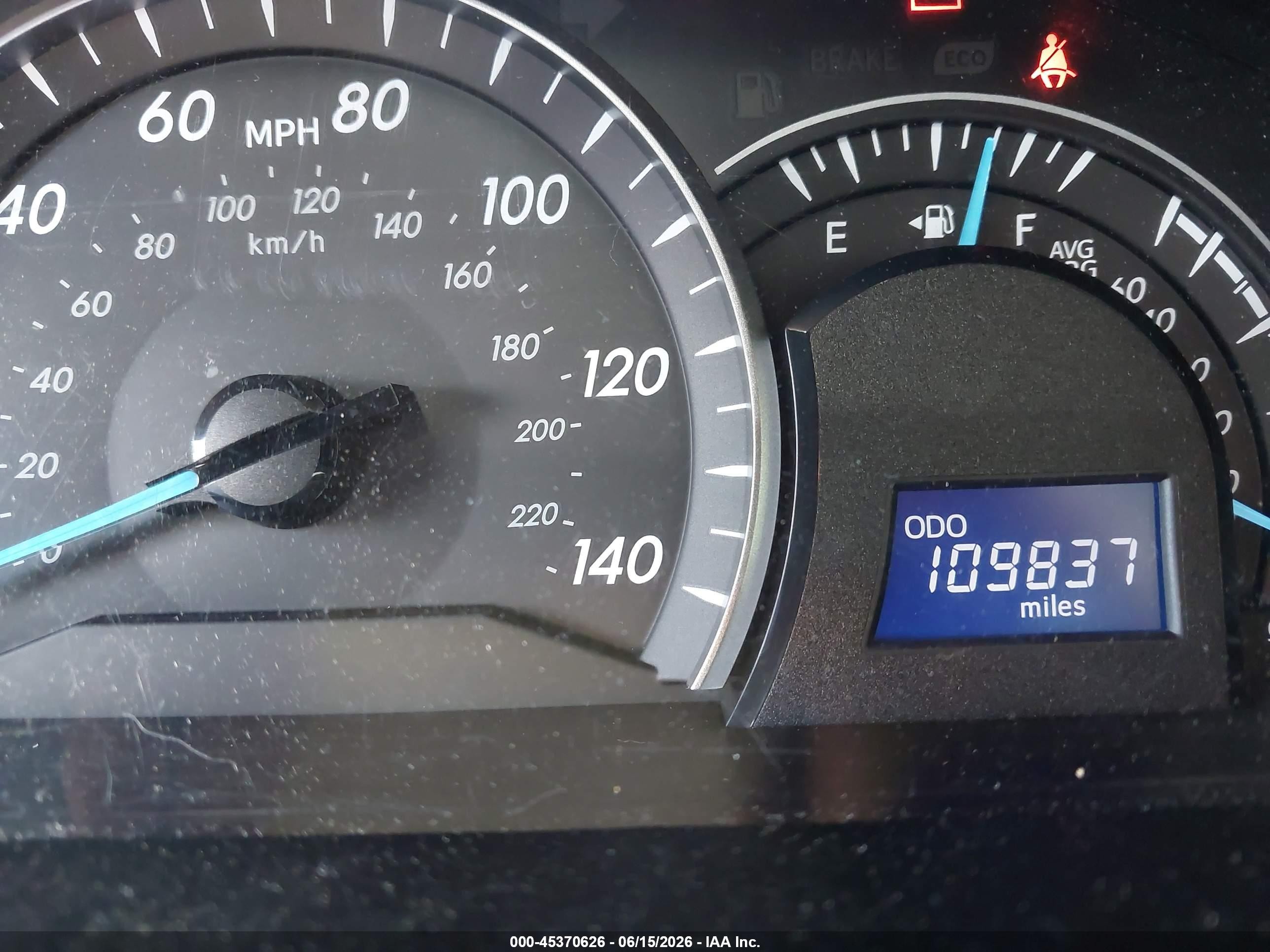 2015 Toyota Camry Le Синий vin: 4T4BF1FK0FR450384