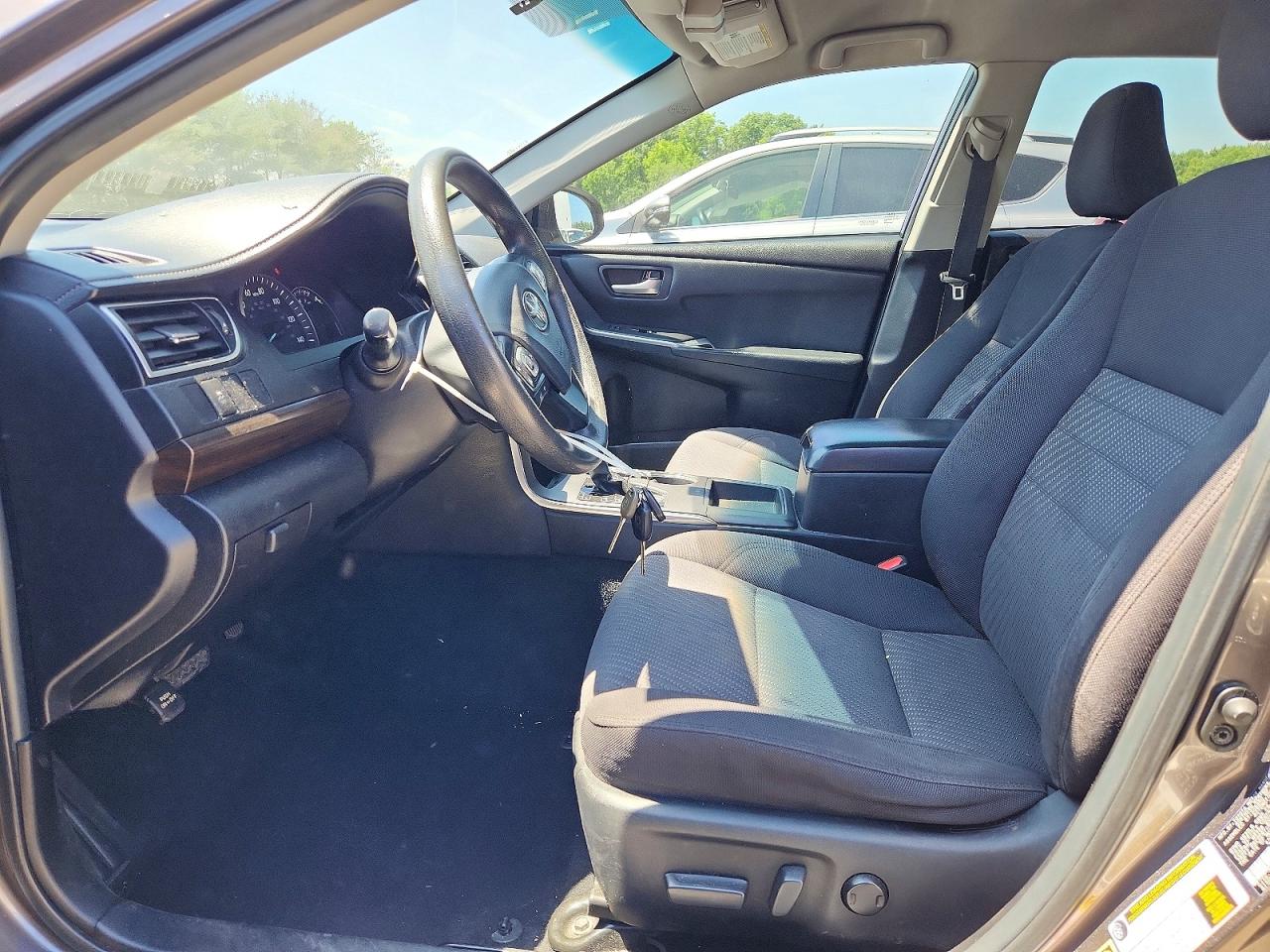 2015 Toyota Camry Le Gray vin: 4T4BF1FK0FR456962