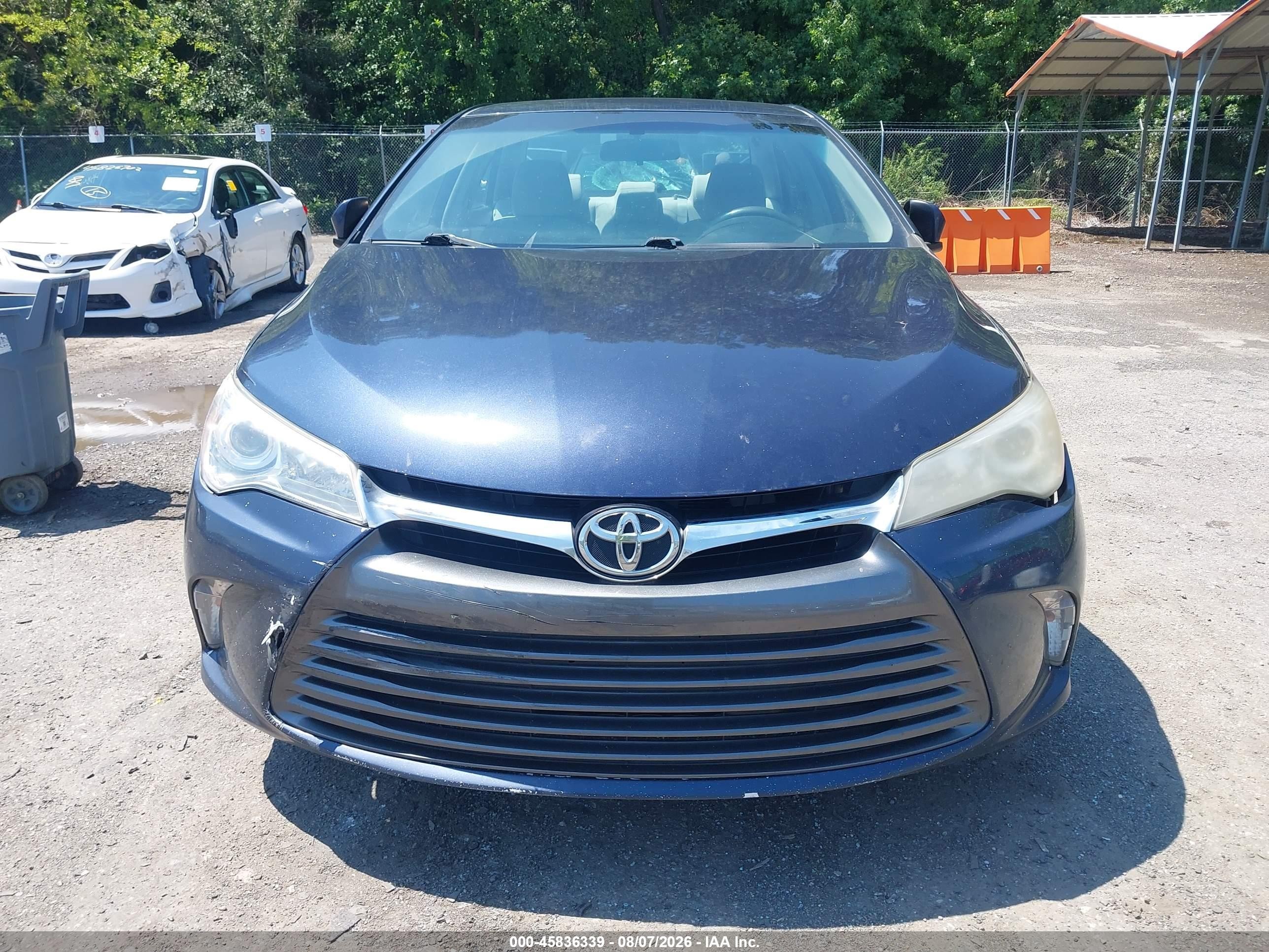 2015 Toyota Camry Le Dark Blue vin: 4T4BF1FK0FR459330
