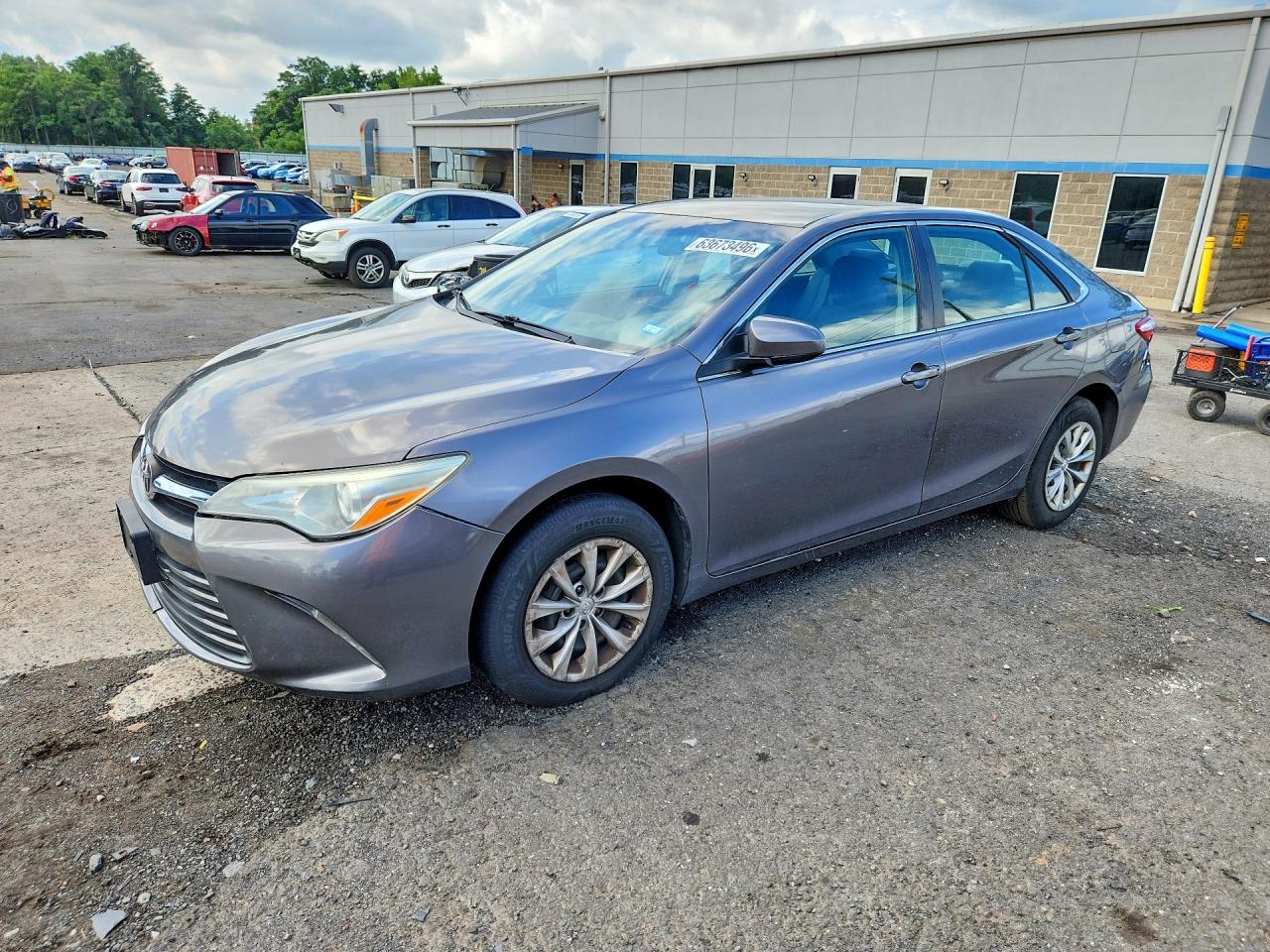 2015 Toyota Camry Le Gray vin: 4T4BF1FK0FR462292