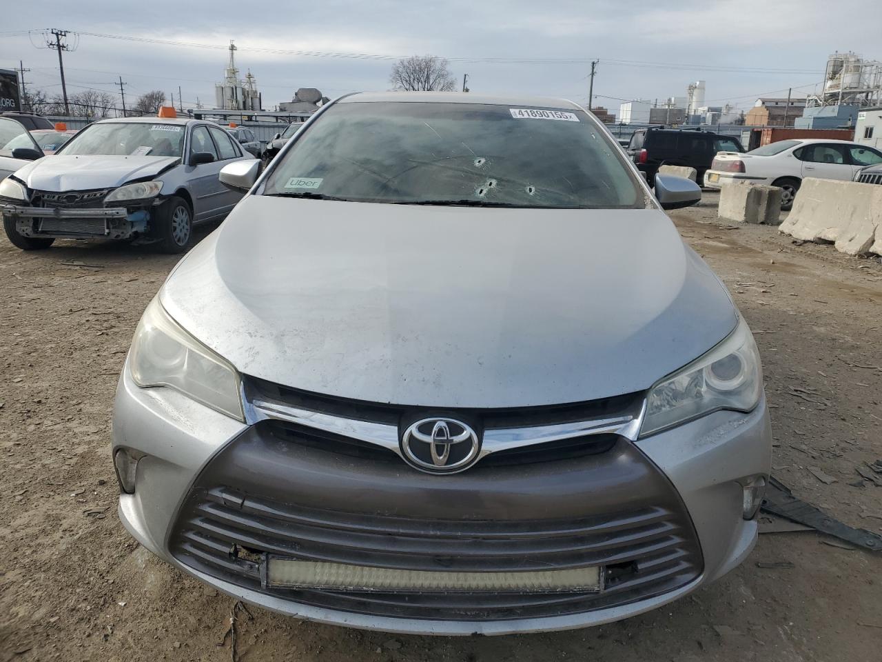 2015 Toyota Camry Le Silver vin: 4T4BF1FK0FR467976