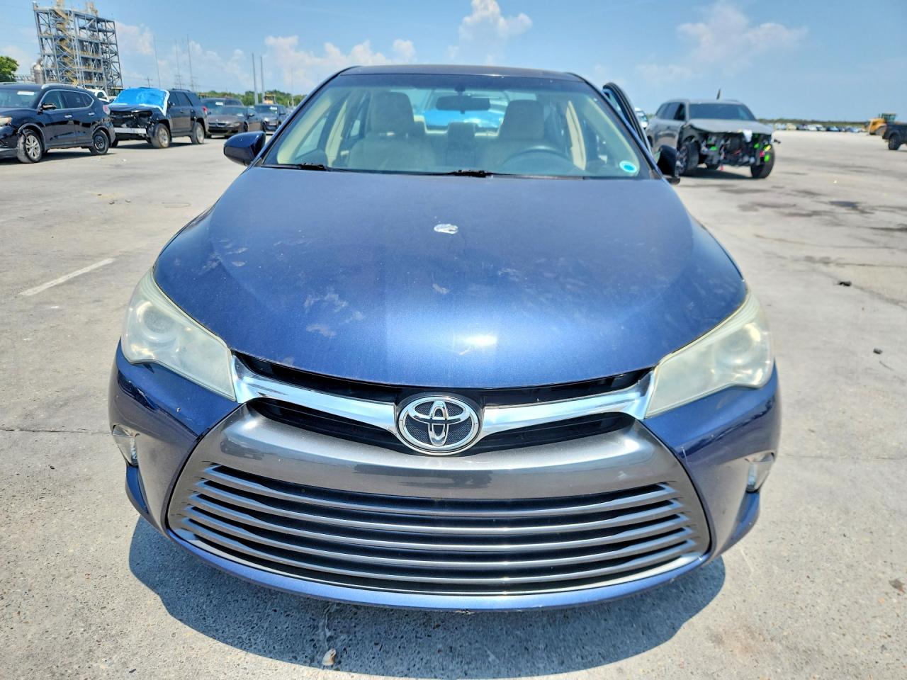 2015 Toyota Camry Le Blue vin: 4T4BF1FK0FR483580