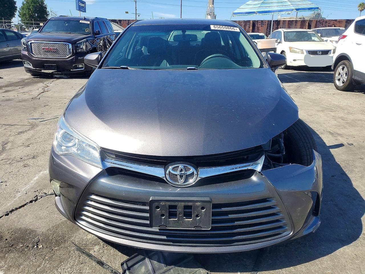 2015 Toyota Camry Xle Gray vin: 4T4BF1FK0FR495504