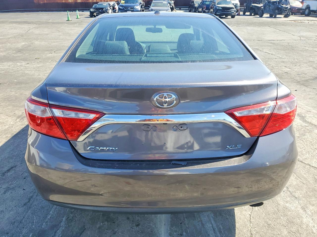 2015 Toyota Camry Xle Gray vin: 4T4BF1FK0FR495504