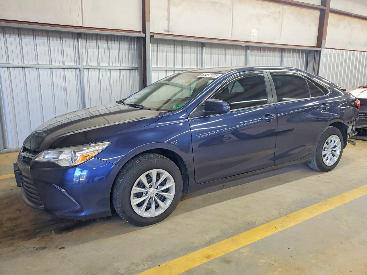 2015 Toyota Camry Le Blue vin: 4T4BF1FK0FR496507