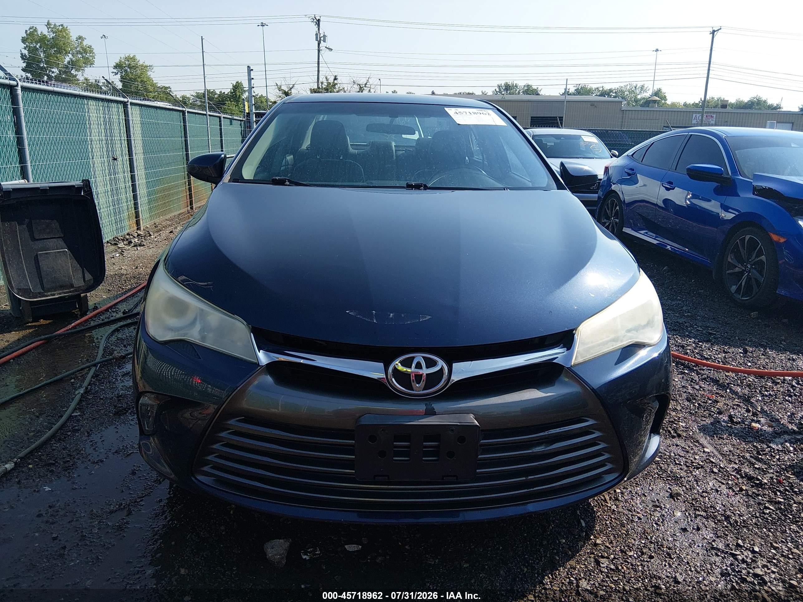 2015 Toyota Camry Xle Blue vin: 4T4BF1FK0FR497883