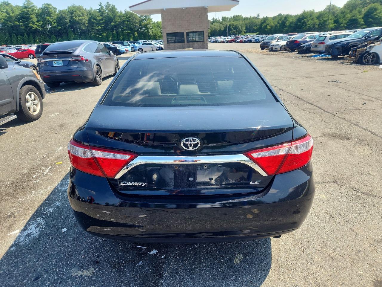2015 Toyota Camry Le Black vin: 4T4BF1FK0FR499018