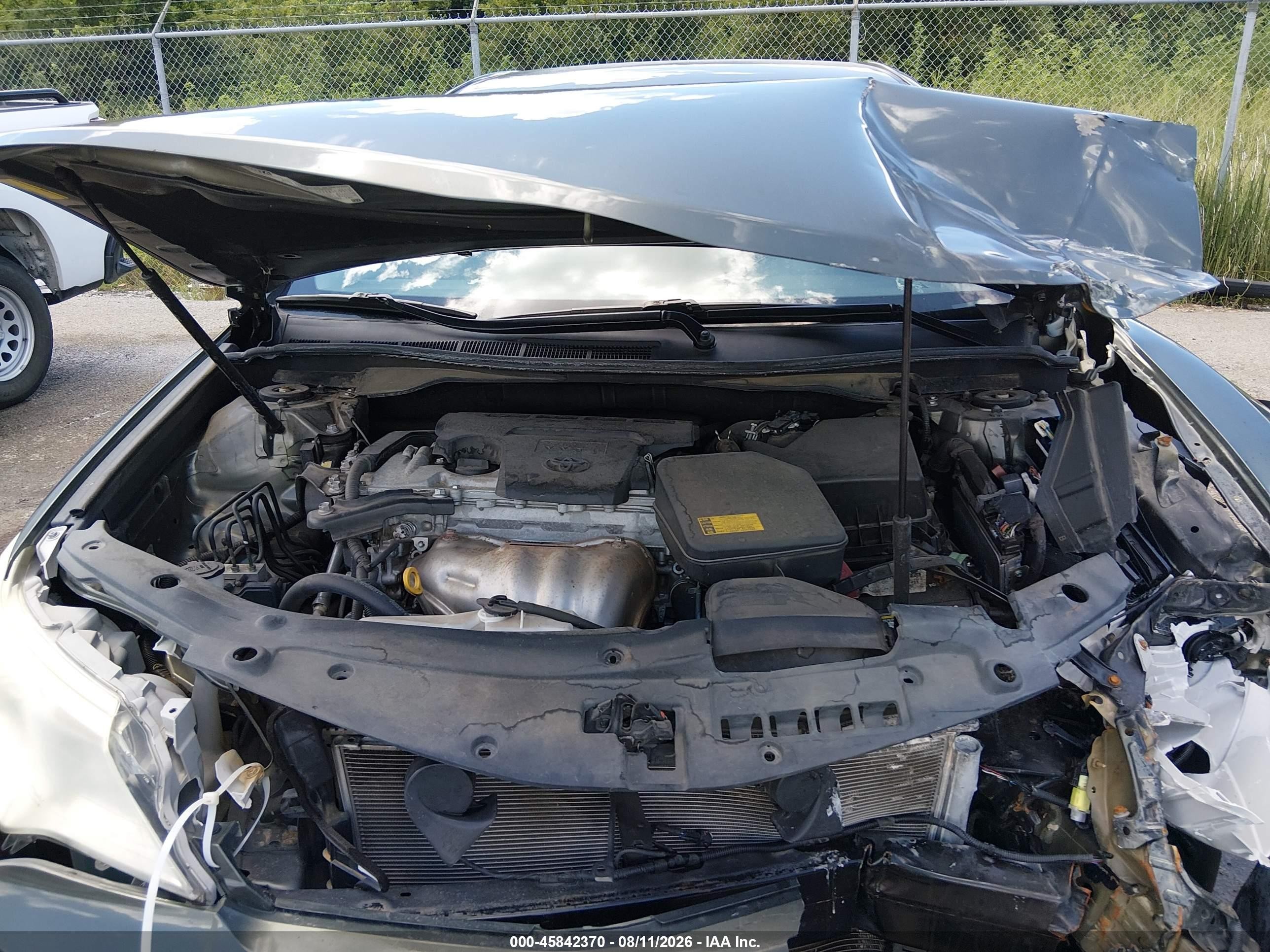 2012 Toyota Camry Le Gray vin: 4T4BF1FK1CR157735