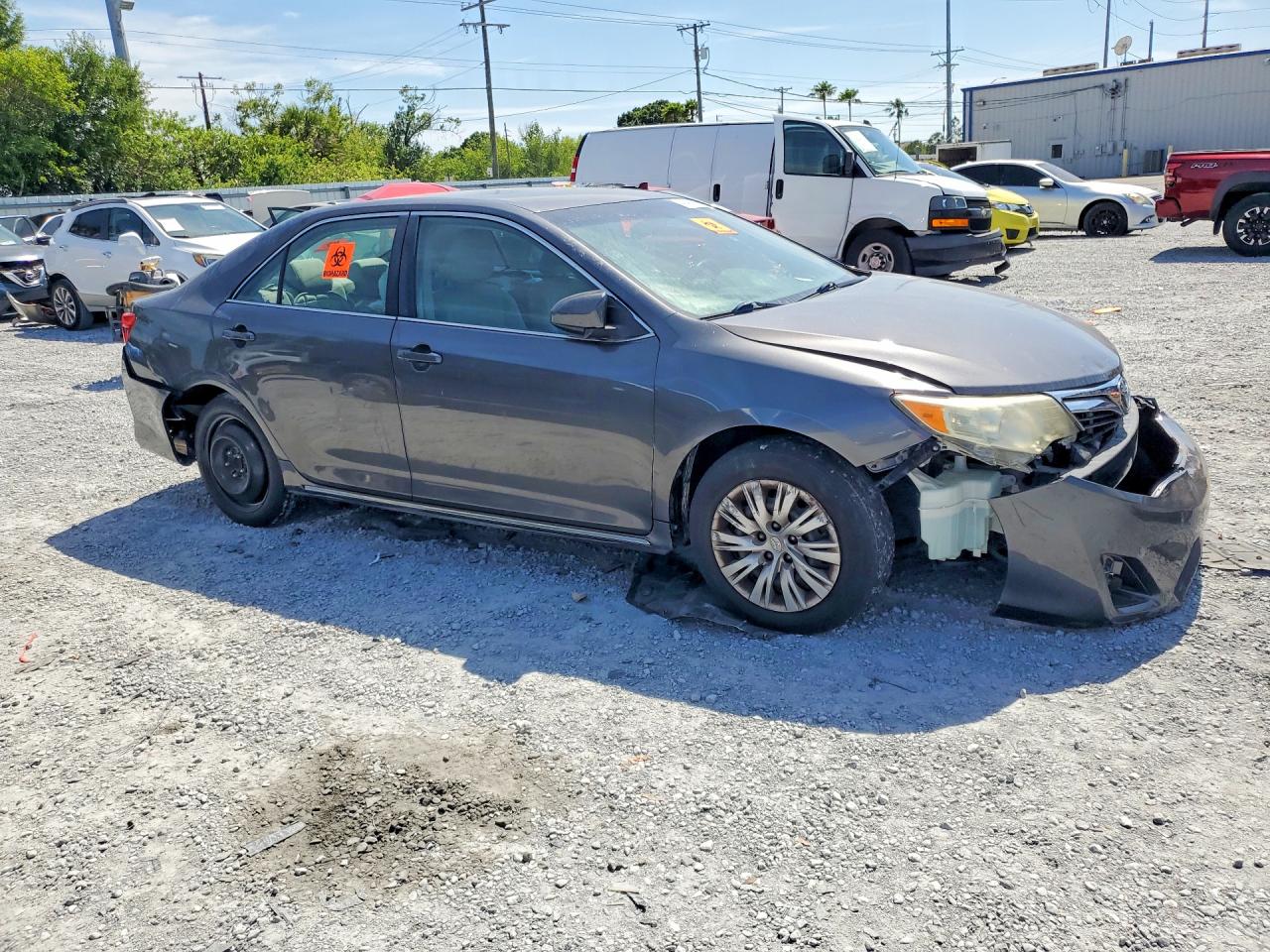 2012 Toyota Camry Le Gray vin: 4T4BF1FK1CR185289