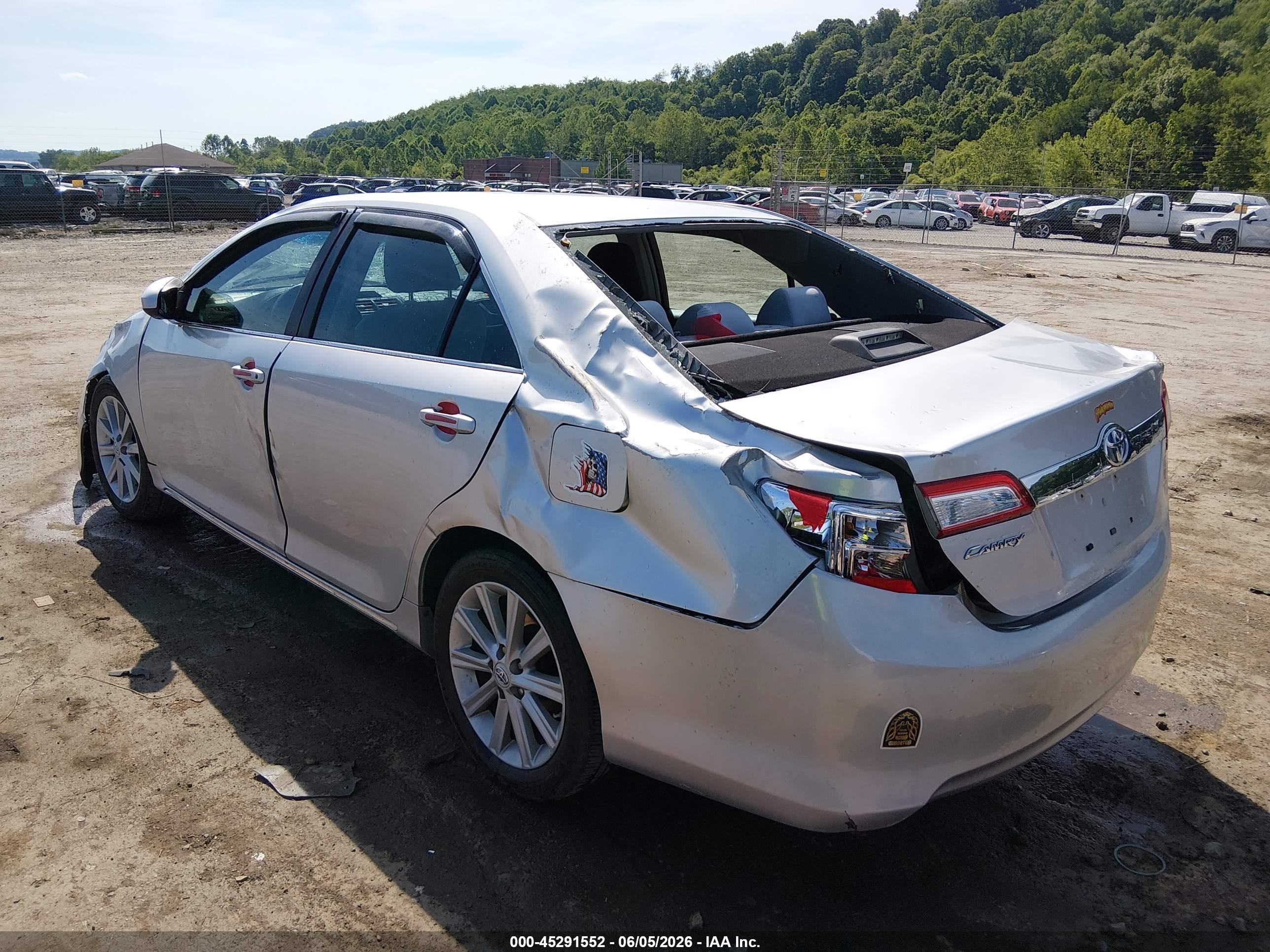 2012 Toyota Camry Xle Silver vin: 4T4BF1FK1CR212913