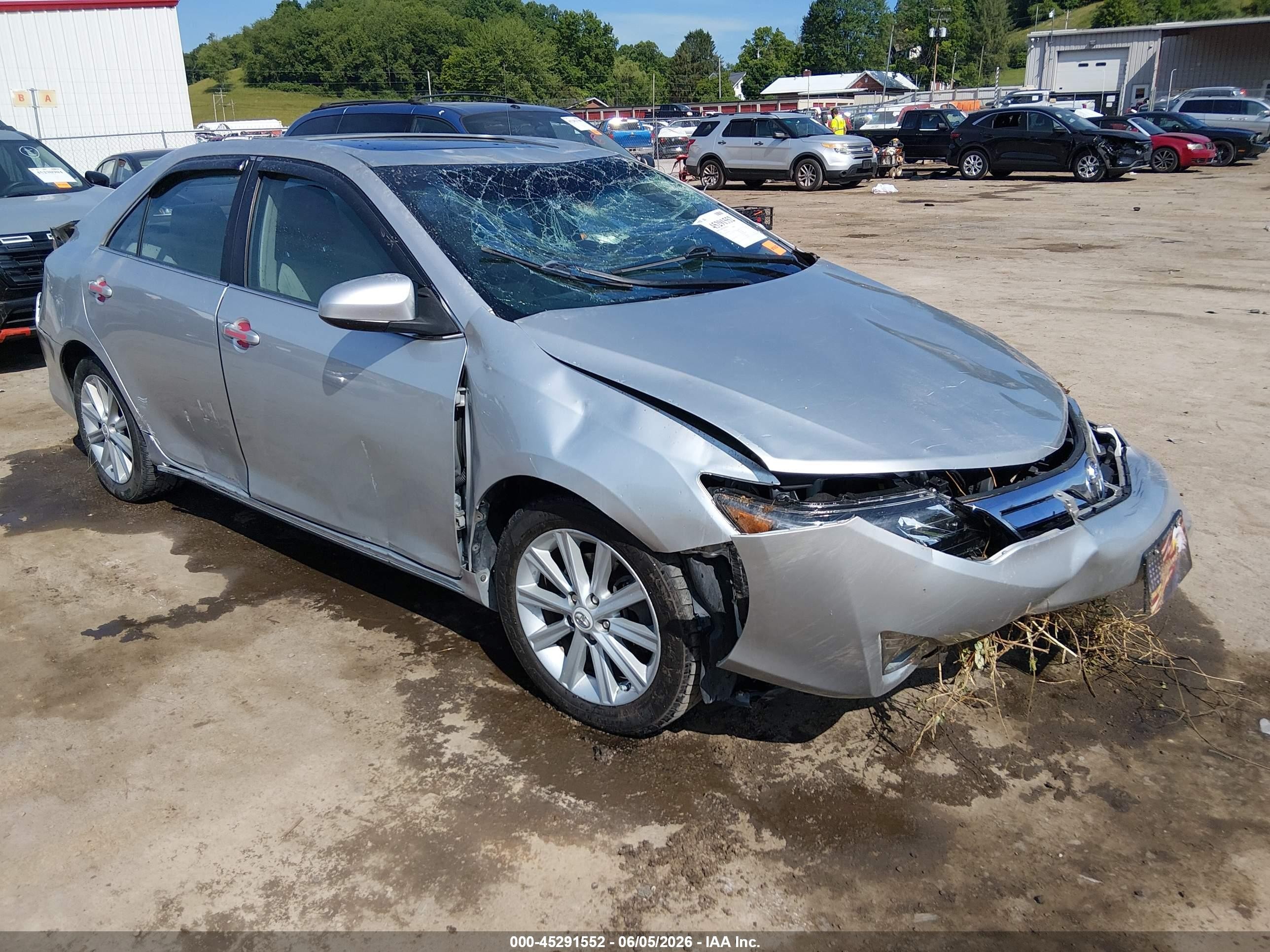 2012 Toyota Camry Xle Silver vin: 4T4BF1FK1CR212913