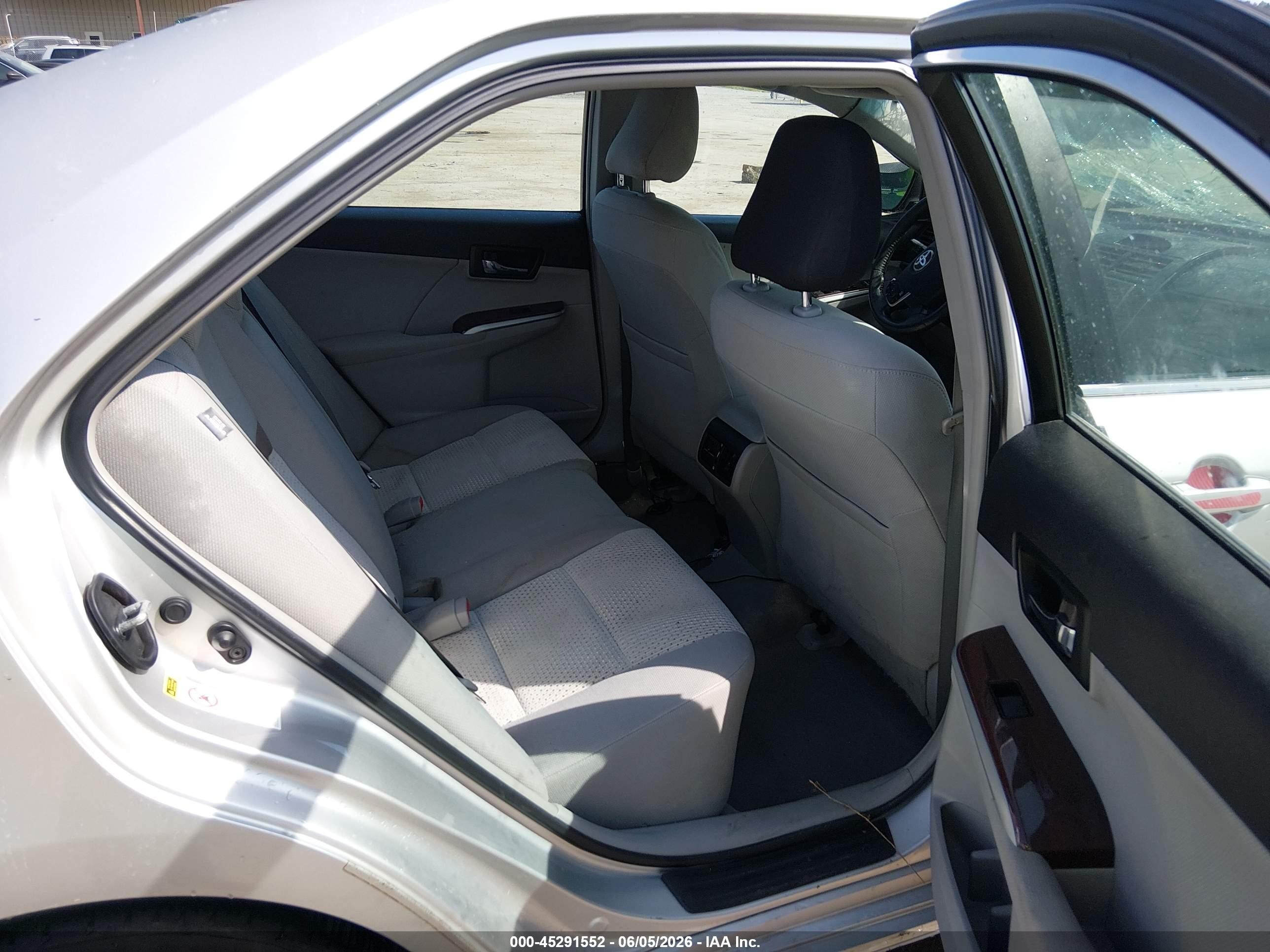 2012 Toyota Camry Xle Silver vin: 4T4BF1FK1CR212913