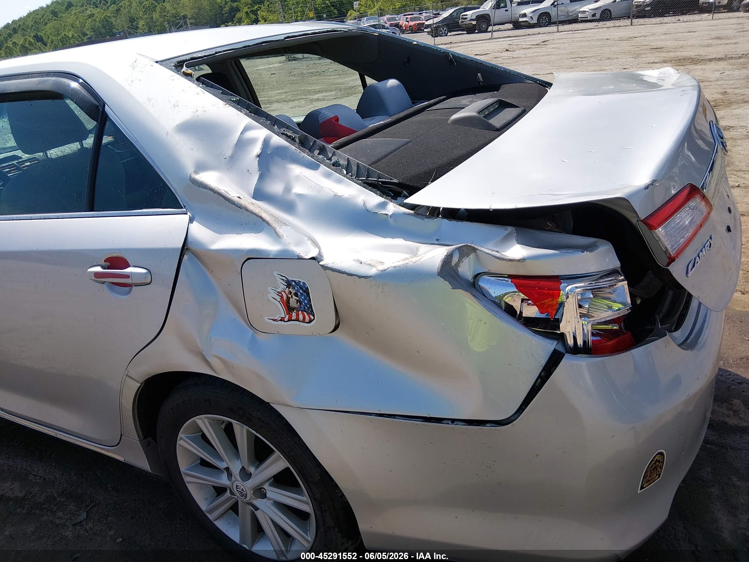 2012 Toyota Camry Xle Silver vin: 4T4BF1FK1CR212913