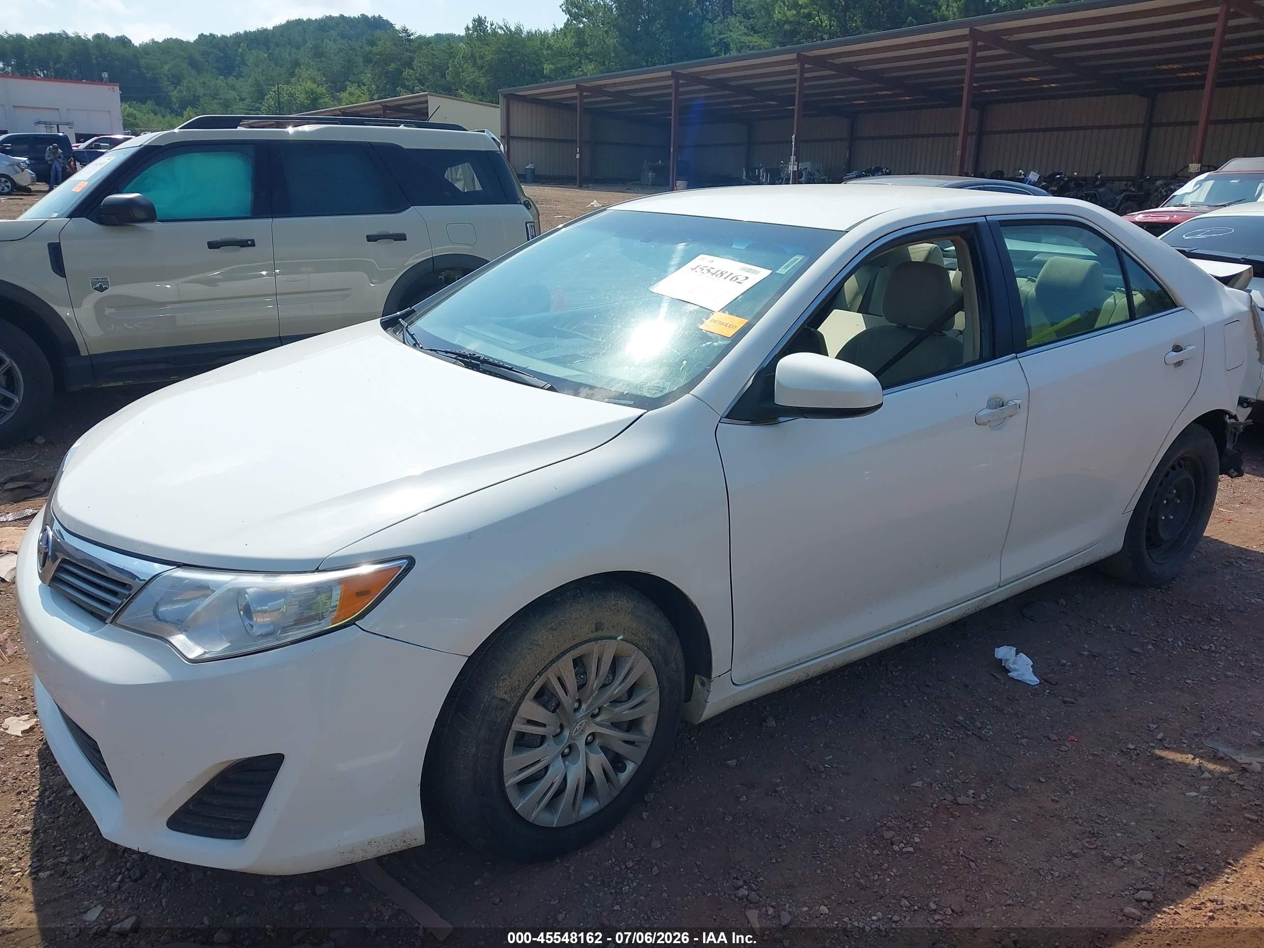 2012 Toyota Camry L White vin: 4T4BF1FK1CR219523